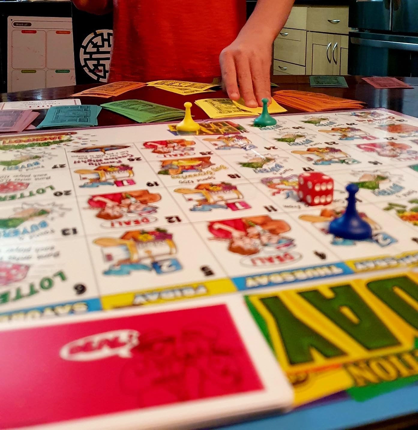 The Game of Pay Day with Popular 1970's Artwork by Winning Moves Games USA, Where Players Make and Spend Money for Fun, for 2-4 Players, Ages 8+ customer photo 2