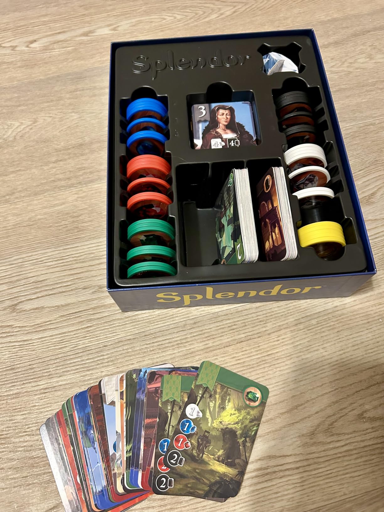 Asmodee Splendor Board Game - Gem Trading & Engine-Building Strategy for Adults & Families, Adult Board Games, Family Fun for Adults, 2-4 Players Ages 10+, 30 Minute Playtime customer photo 2