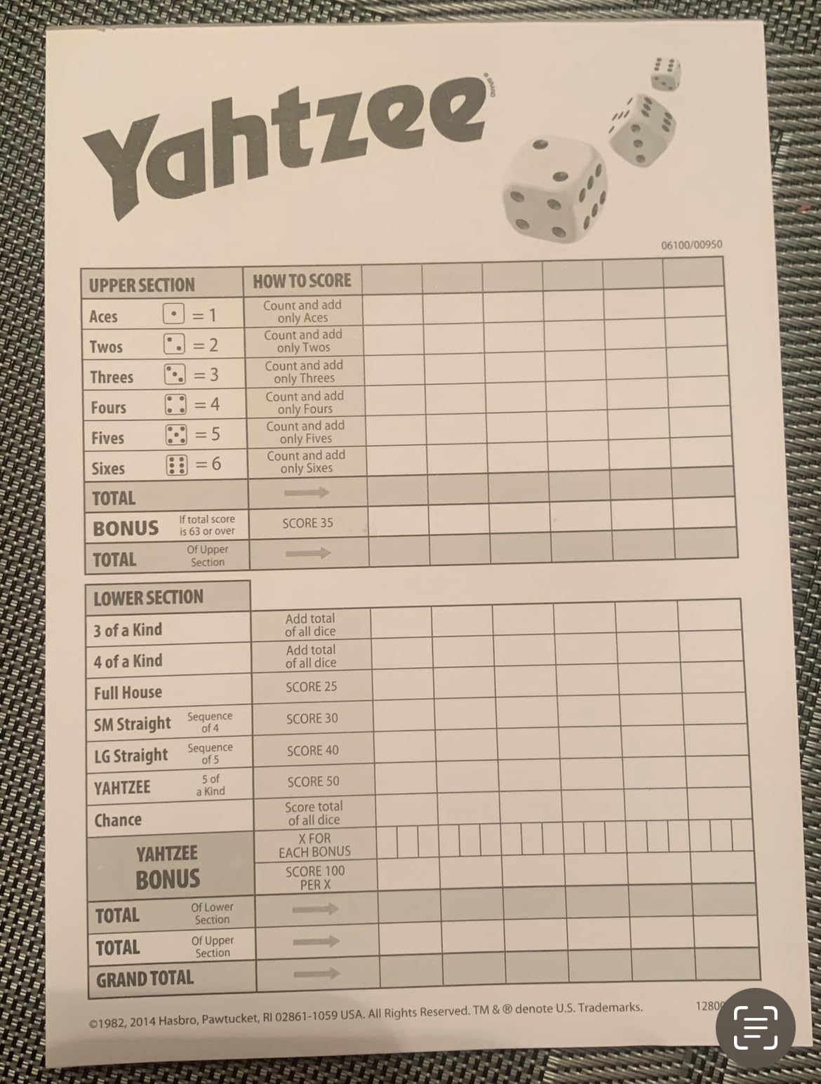Hasbro Gaming Yahtzee Game, Fast-Playing Dice Games for Kids, Teens, and Adults, Strategy Games, Family Games for Kids, 2 or More Players, Ages 8 and Up customer photo 2