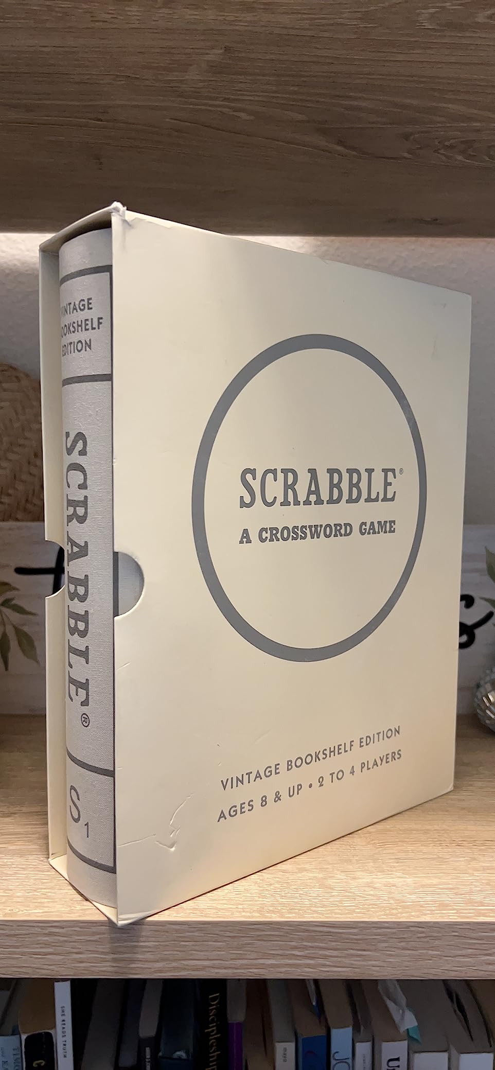 WS Game Company Scrabble Vintage Bookshelf Edition for 2 to 4 Players, Ages 8+ customer photo 1