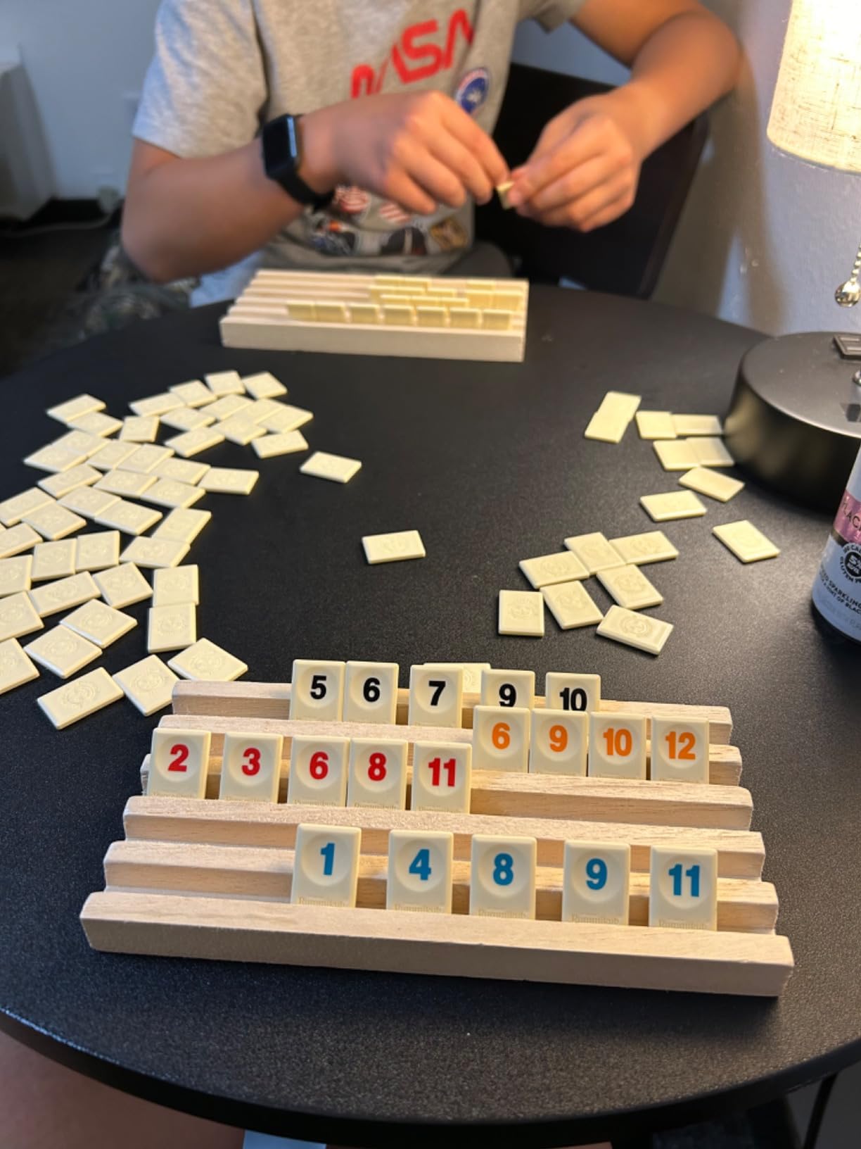Pressman Rummikub in Travel Tin - The Original Rummy Tile Game, Blue customer photo 1