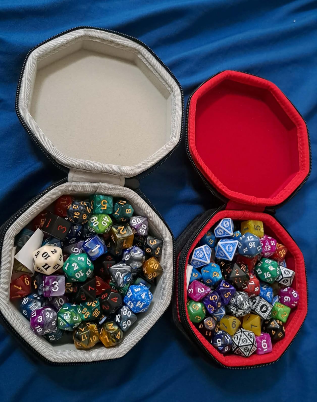 GEEKON Protective Padded Dice Case & Integrated Felt Dice Tray for Board Games, Tabletop Games and RPGs - Holds & Protects Over 75 Dice customer photo 1