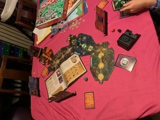 Hasbro Gaming Dungeons & Dragons Adventure Begins, Cooperative Fantasy Board Game, Fast Entry to The World of D&D, Family Game for 2-4 Players, 10 and Up customer photo 2