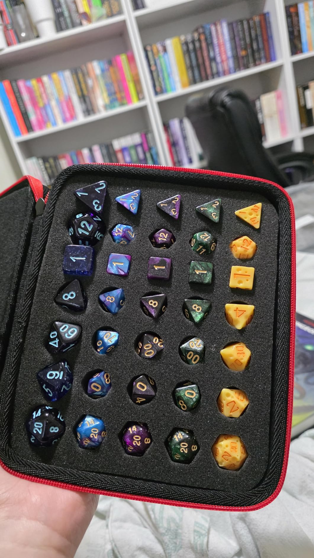 Bavel DND Dice Case with Detachable Dice Sponge and Tray, D6 D20 Set Case for Dungeons and Dragons RPG, MTG, Table Games customer photo 2