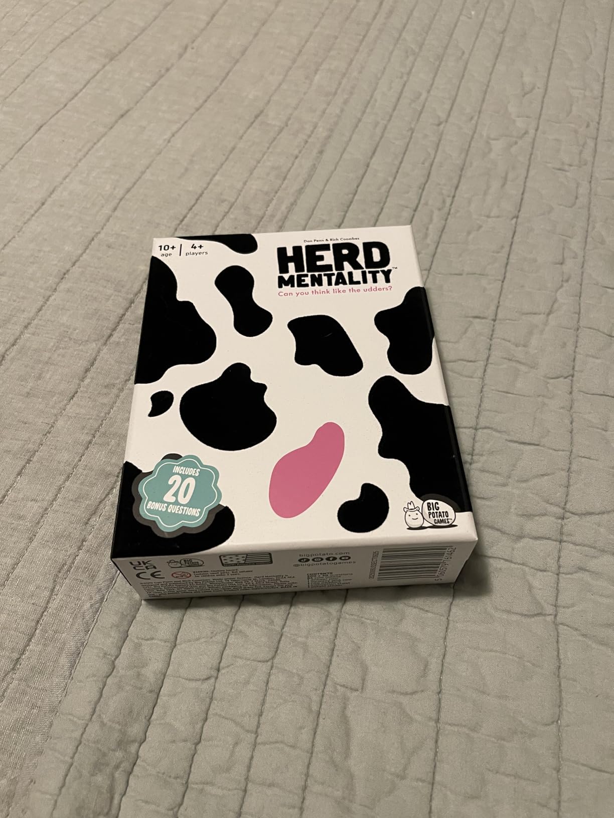 Herd Mentality: Udderly Funny Family Board Game | Easy & Fun for Big Groups of 4-20 Players | Includes 20 Extra Exclusive Questions customer photo 1