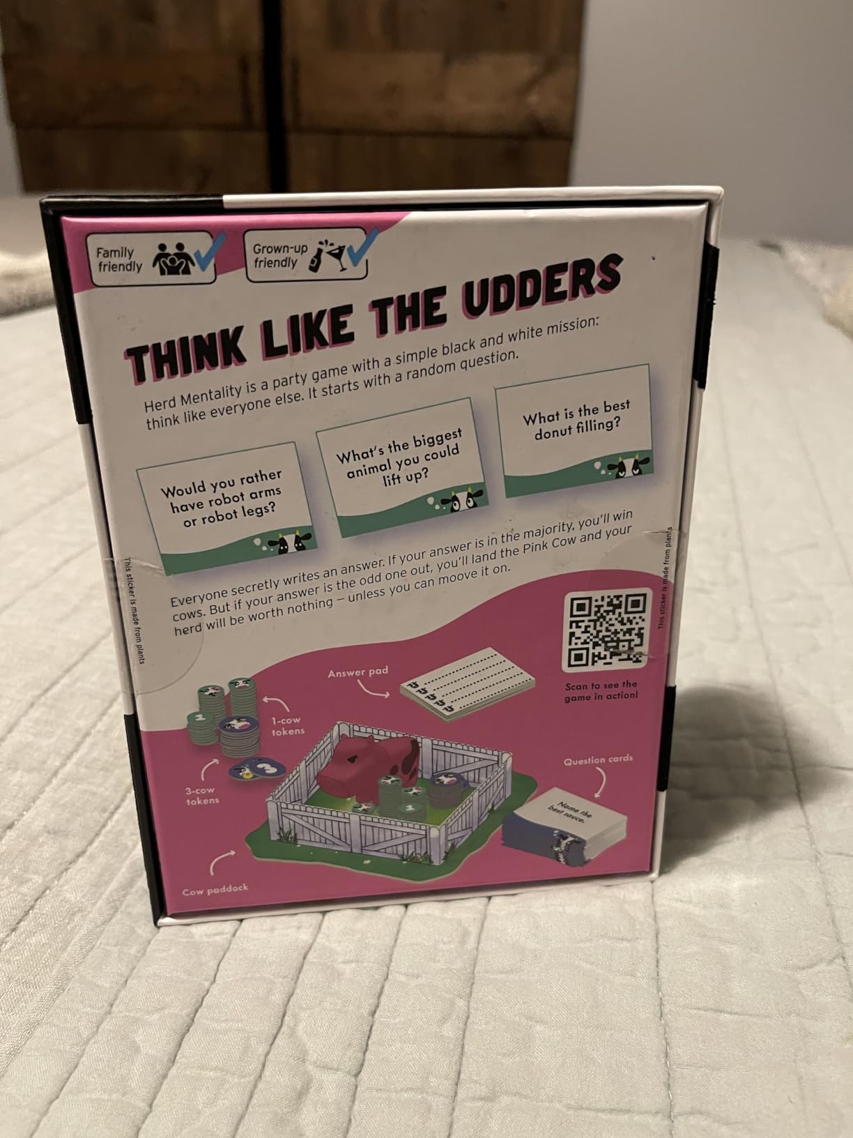 Herd Mentality: Udderly Funny Family Board Game | Easy & Fun for Big Groups of 4-20 Players | Includes 20 Extra Exclusive Questions customer photo 2