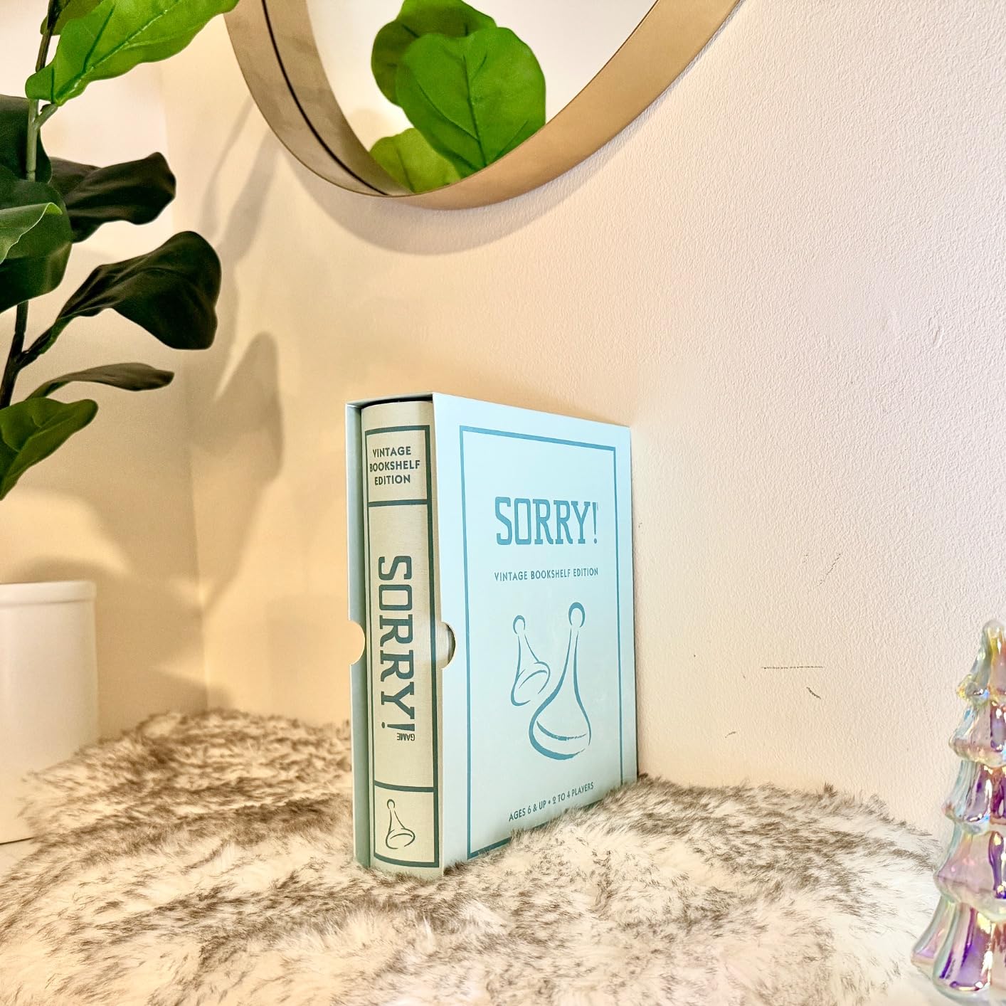 Sorry! Vintage Bookshelf Edition by WS Game Company - Classic Board Game in Linen-Wrapped Book Case with Retro 1958 Design, Wooden Pawns, and Full-Size Folding Game Board, for 2-4 Players, Ages 6+ customer photo 2