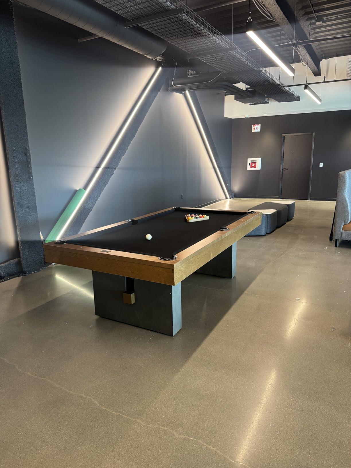 Barrington Billiards Urban Collection Multiple Styles Pool Table, Preassembled Playfields, Perfect for Family Game Rooms customer photo 1