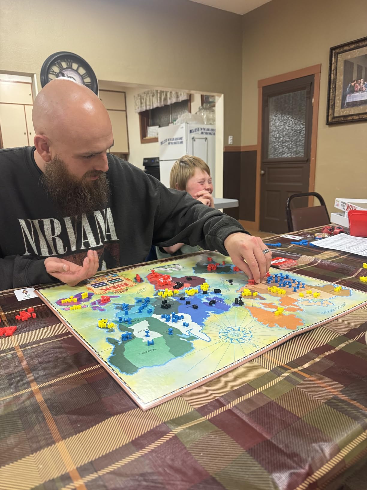 Risk The 1980's Edition with Original 1980's Artwork and Components by Winning Moves Games USA, Strategy Board Game of World Domination for 2 to 6 Players, Ages 8+ customer photo 1