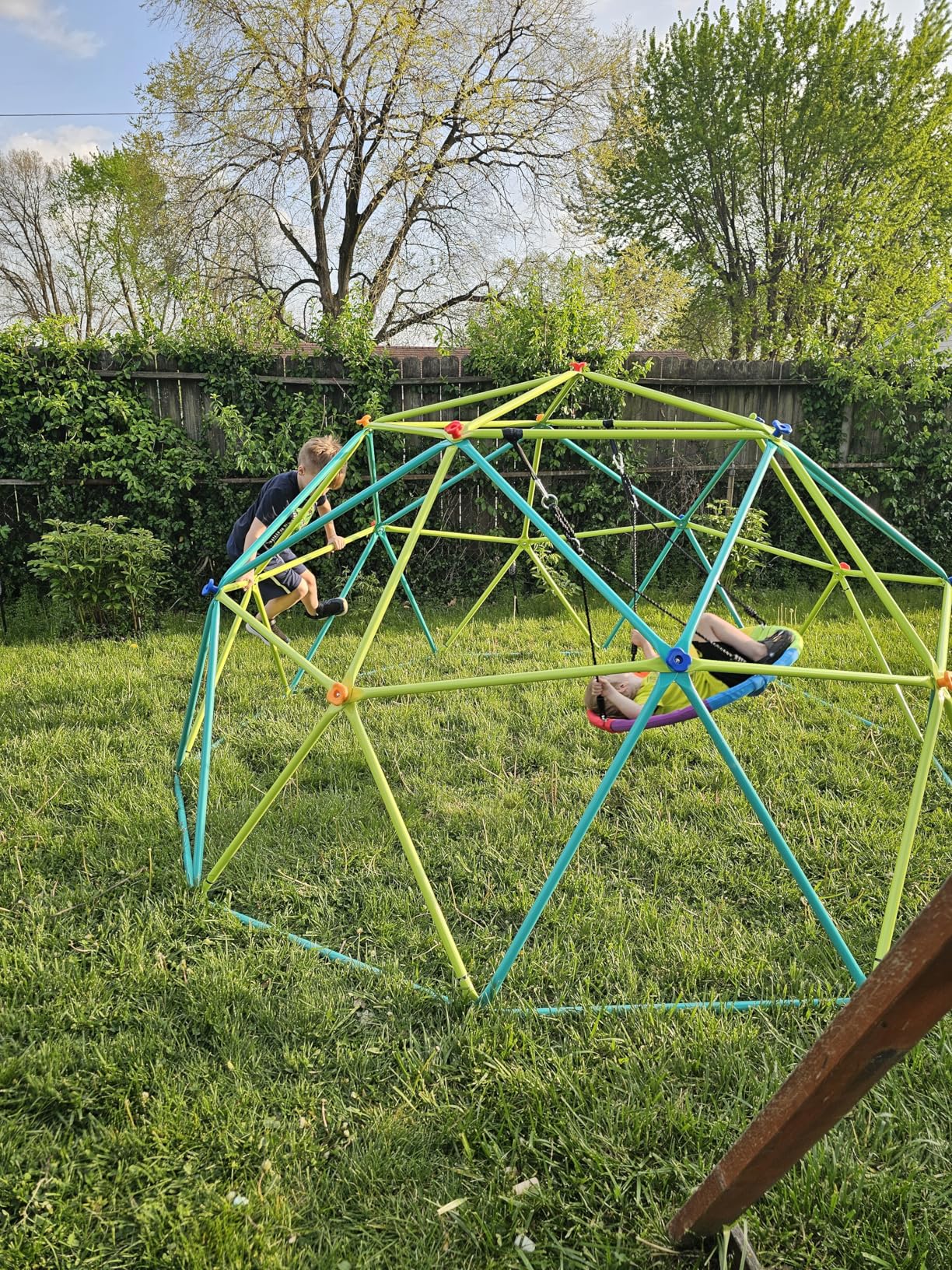 Hapfan 10 ft Climbing Dome Swing Set with Saucer Swing for Kids 3-12 customer photo 2