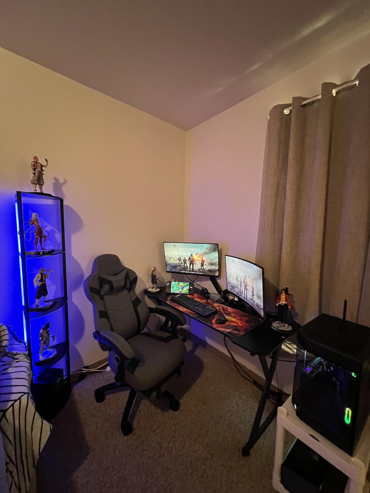 Respawn 110 Pro Ergonomic Gaming Chair with Footrest and Recline | Ergonomic office chair comfort with footrest, lumbar support & 155° recline for work, gaming and relaxing. customer photo 1
