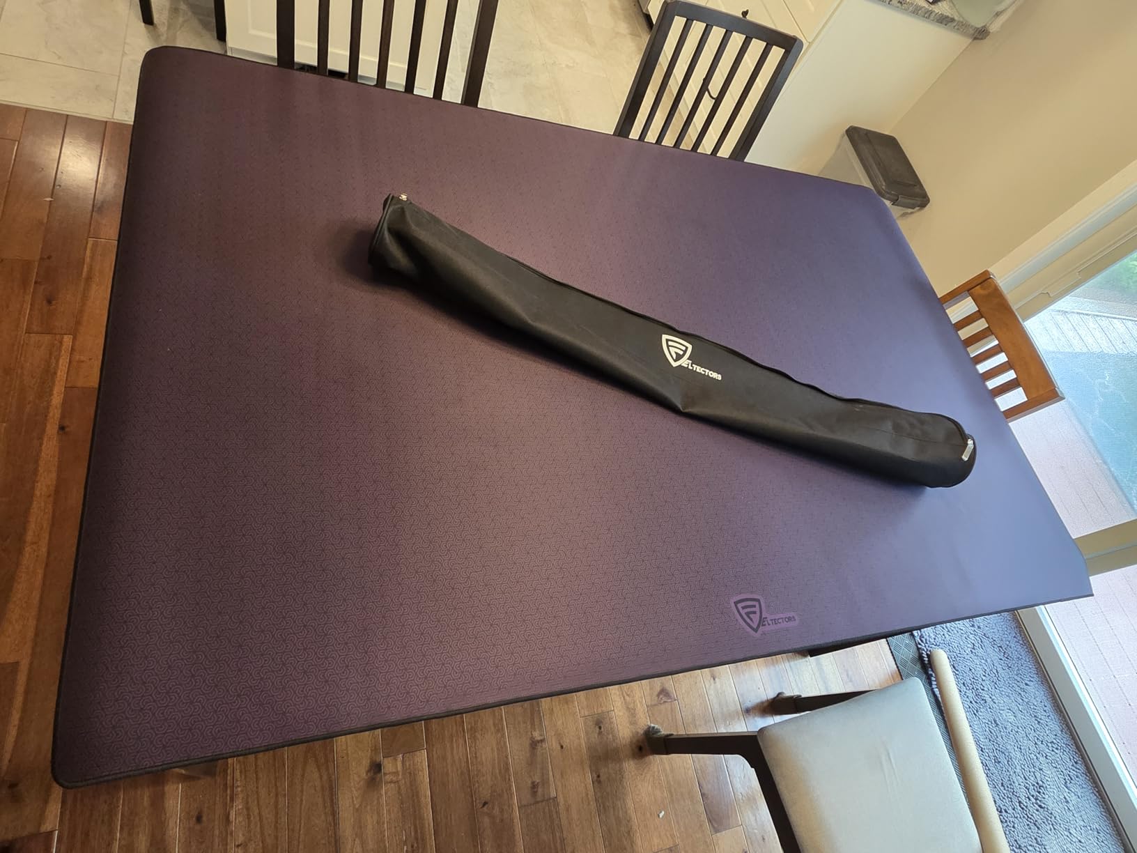 Board Game Mat for 36 x 48 in Tables, Mahjong Mat with Carrying Bag, Neoprene Playmat, Table Cover for Board Games, Tile, Poker, RPG and Dominoes (Burgundy, 36 x 48 Inches) customer photo 2