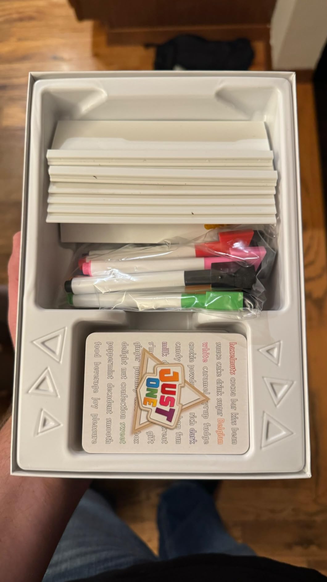 Asmodee Just One Party Game (2025 Refresh) - Cooperative Mystery Word Guessing Fun customer photo 2