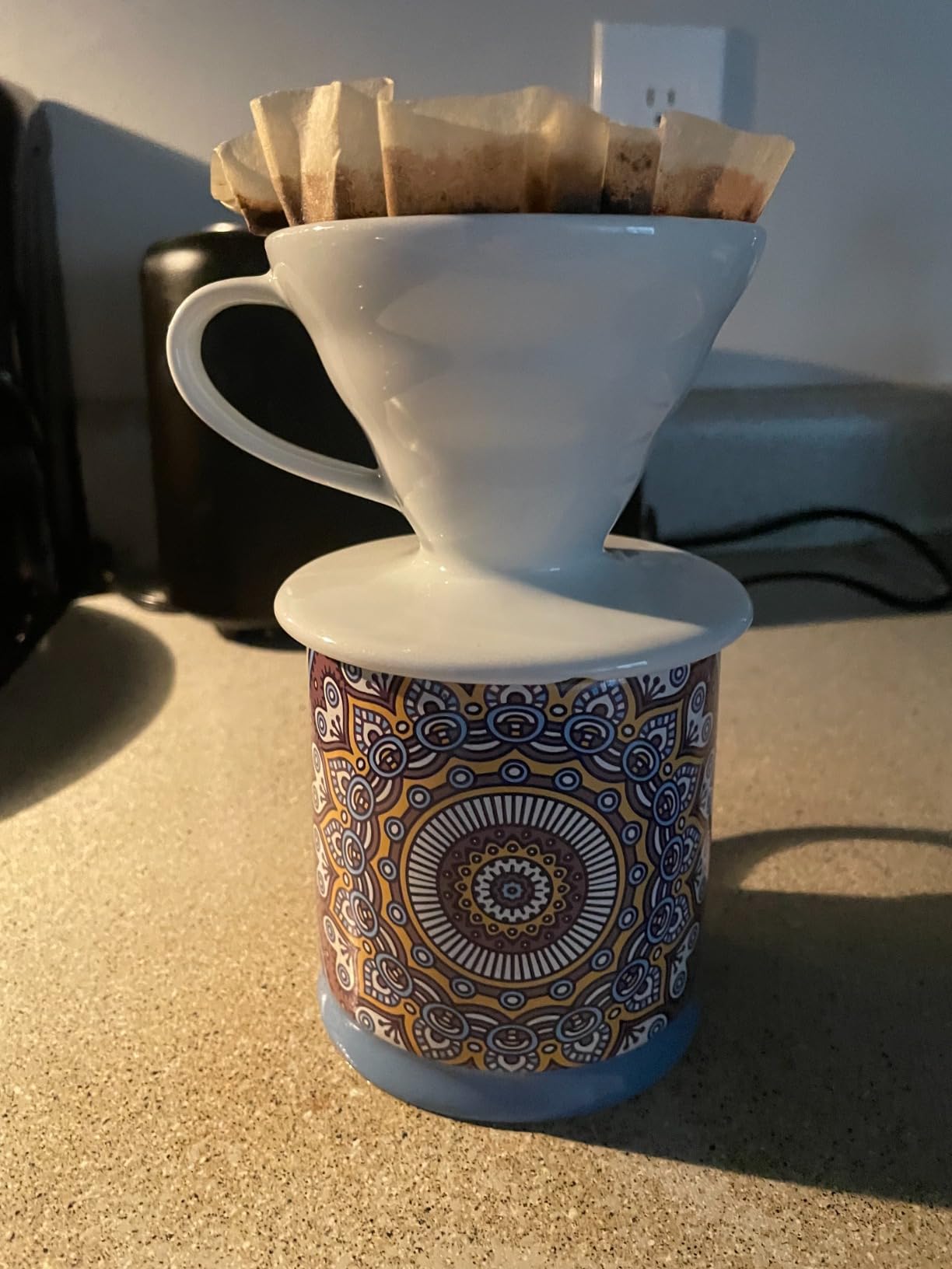 Hario V60 Dripper 02 White - Ceramic Pour Over Coffee Dripper customer photo 1