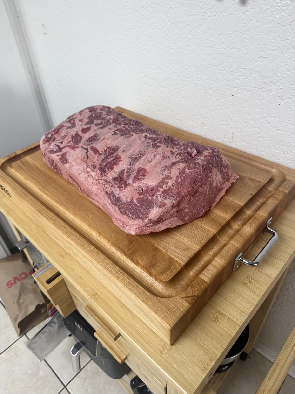 John Boos Handle Boards Series Rectangular Wooden Maple Cutting Board 24