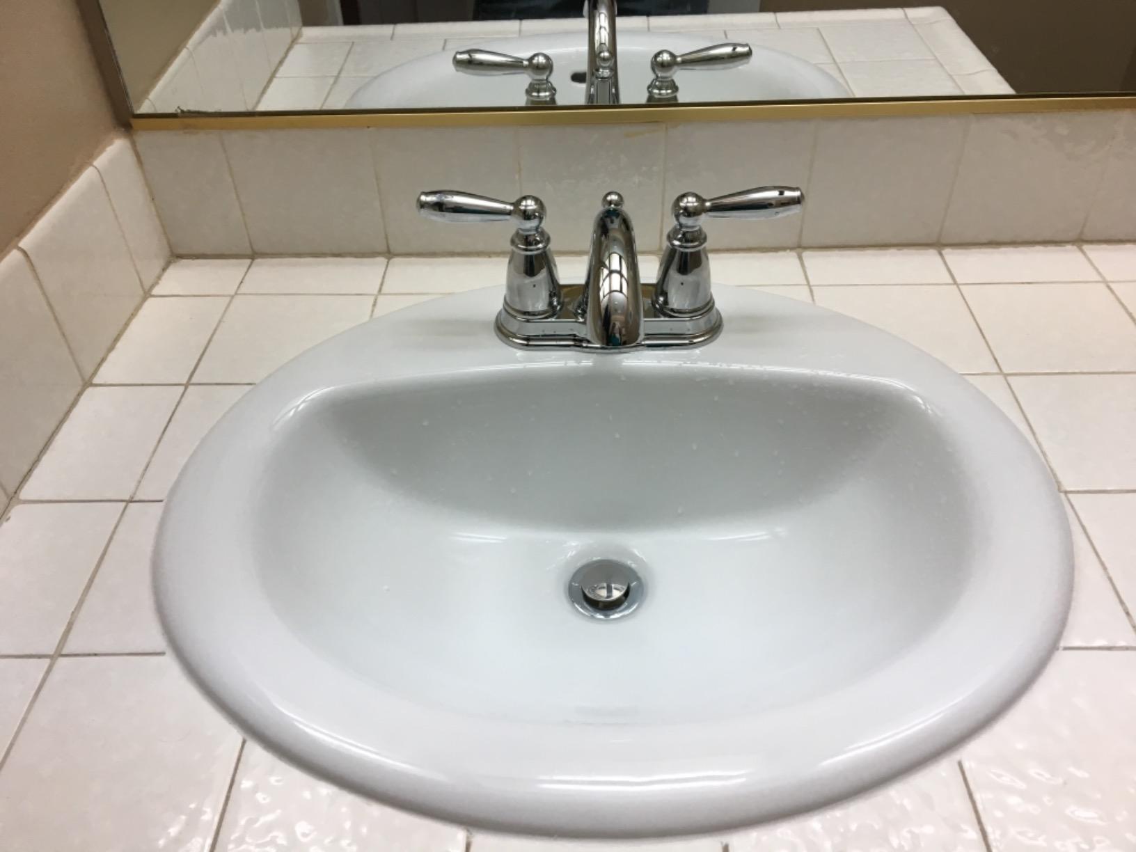 Moen Brantford Brushed Nickel Two-Handle Low-Arc Traditional Centerset Bathroom Faucet with Drain Assembly, 6610BN customer photo 2