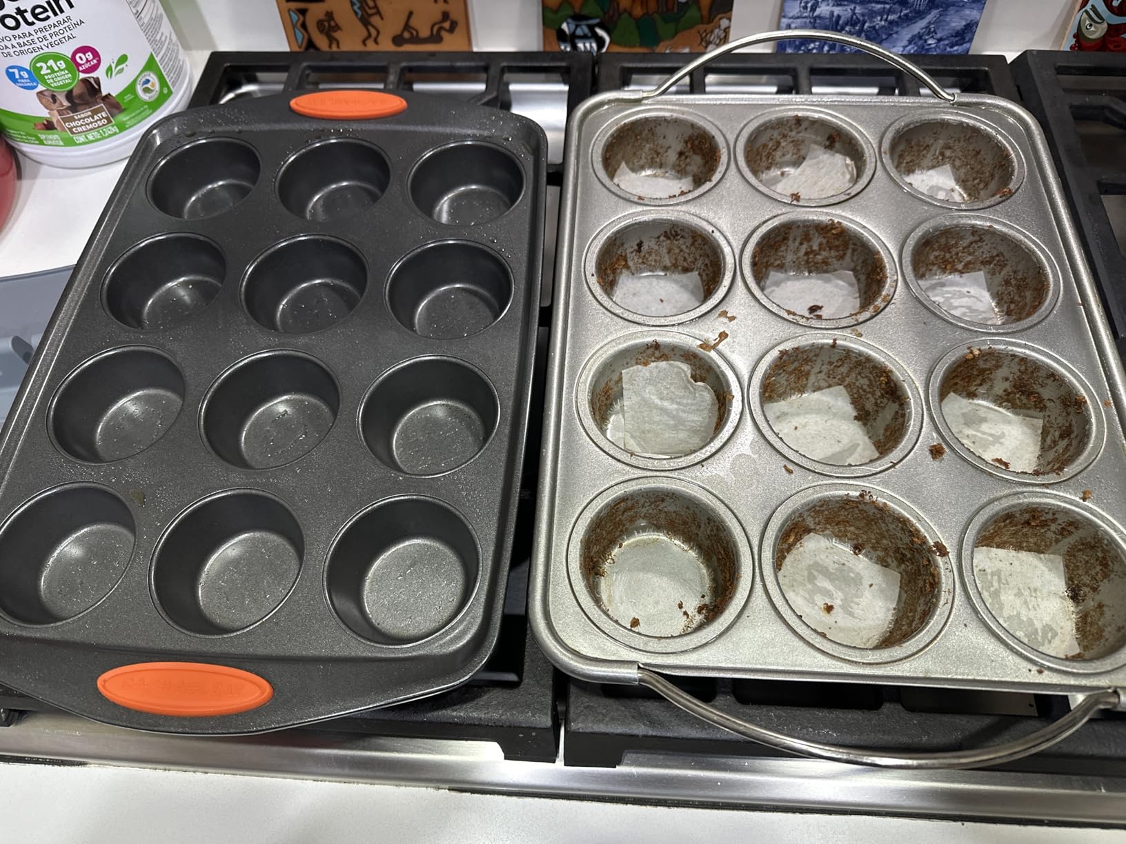 Rachael Ray Yum-o! Nonstick Bakeware Oven Lovin' Cups Muffin Pan, 6-Cup customer photo 2