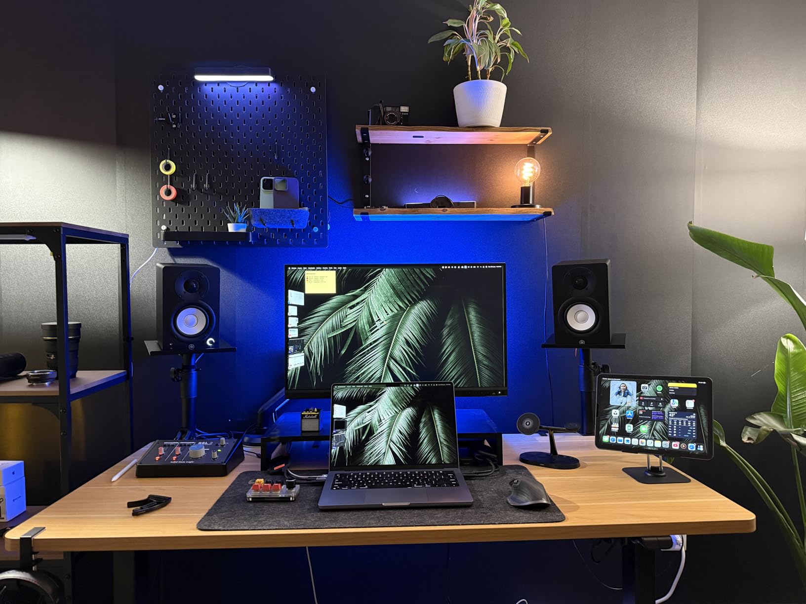 Yamaha HS5 Powered Studio Monitor customer photo 2