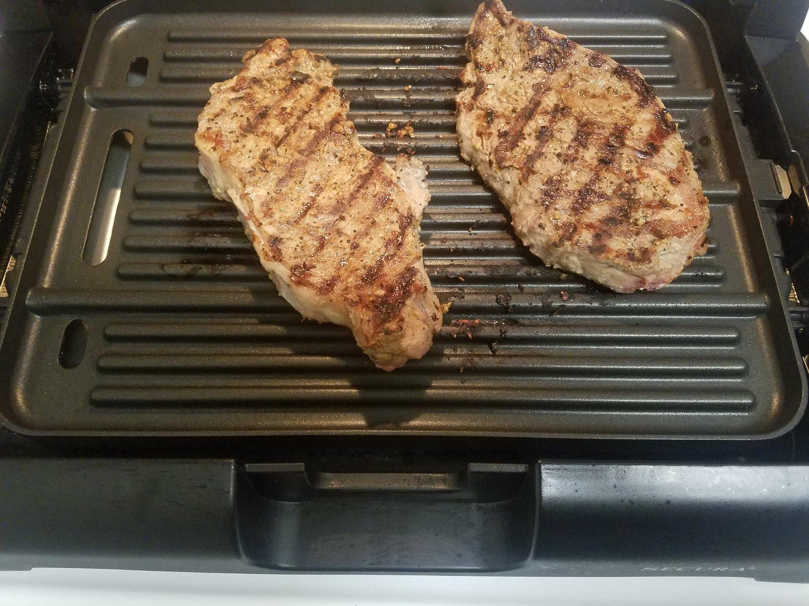 Secura Smokeless Indoor Grill 1800-Watt Electric Griddle with Reversible 2 in 1 Grill and Griddle Plates Plate, Glass Lid, Extra Large Drip Tray (Dishwasher Safe) customer photo 2