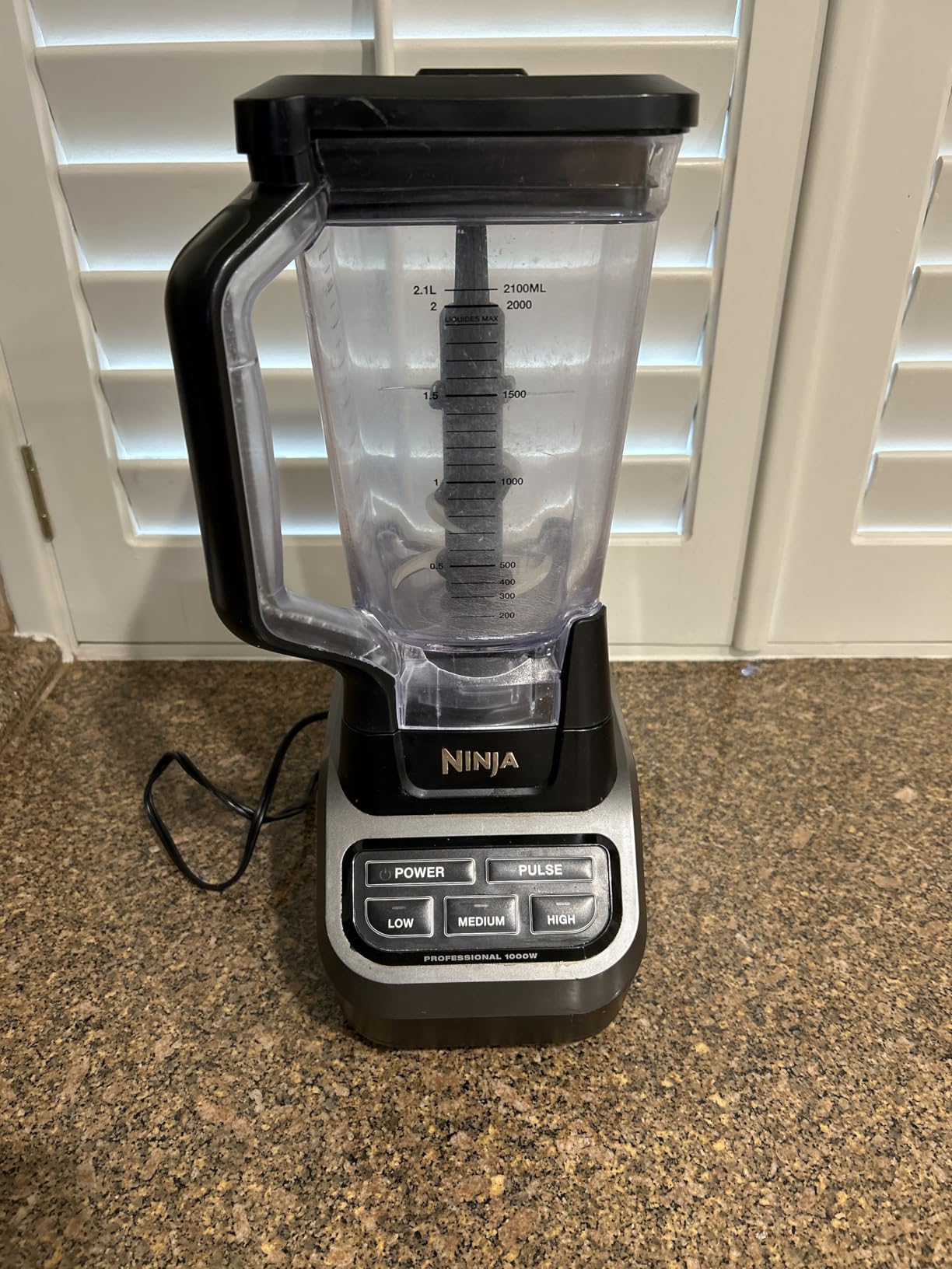 Ninja Professional Blender, 1000W, Total Crushing Technology, 72oz Pitcher, BL610 customer photo 1
