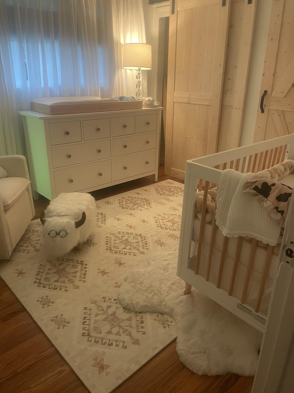 Babyletto Pure Core Crib Mattress, Hybrid Quilted Waterproof Cover, 2-Stage, Greenguard Gold Certified customer photo 1