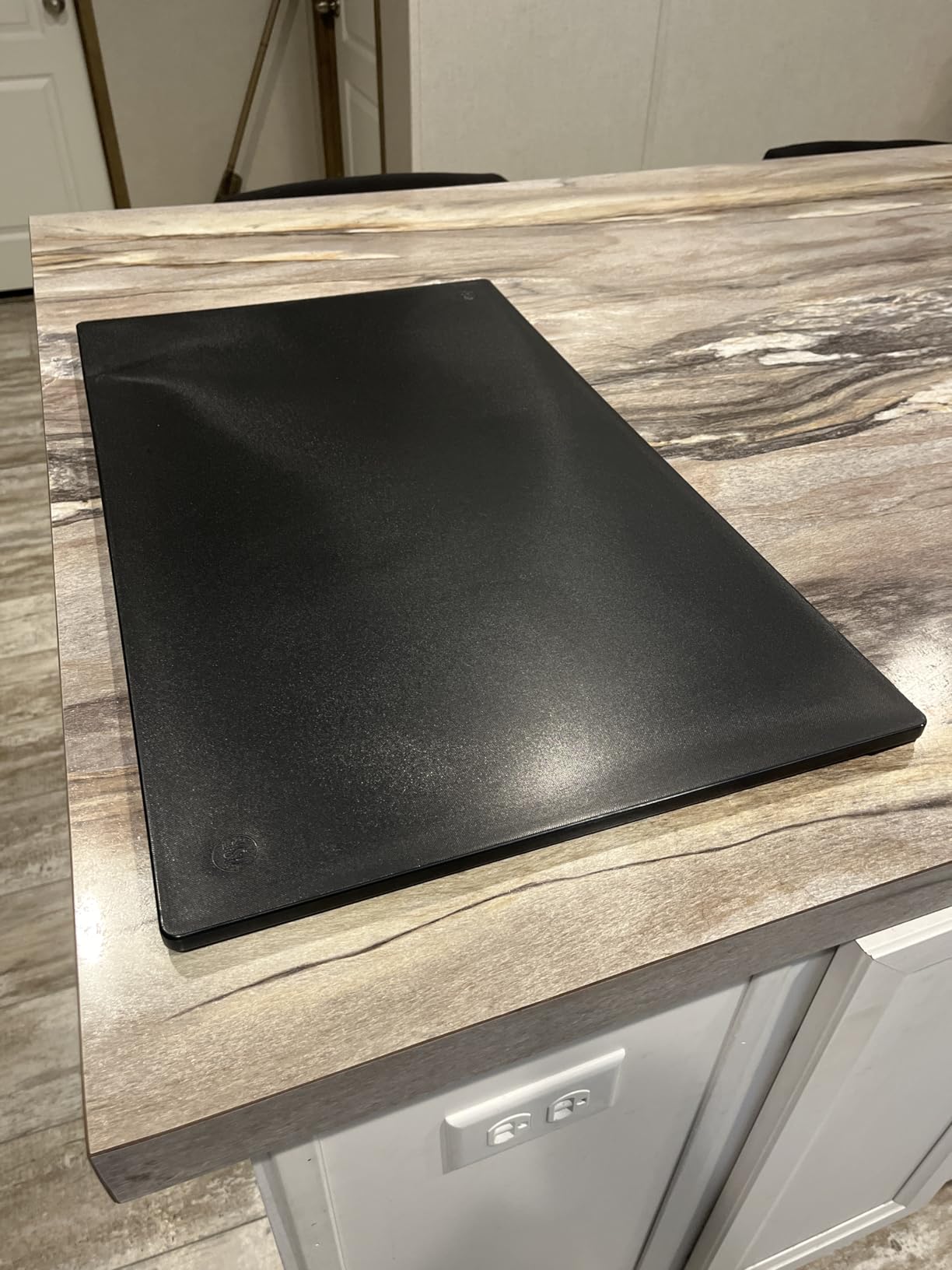 Thirteen Chefs Extra Large 30 x 18 Inch Cutting Board for Meats, Game and Fish - 1/2 Inch Thick HDPP Plastic for Food Service, 10 pounds customer photo 2
