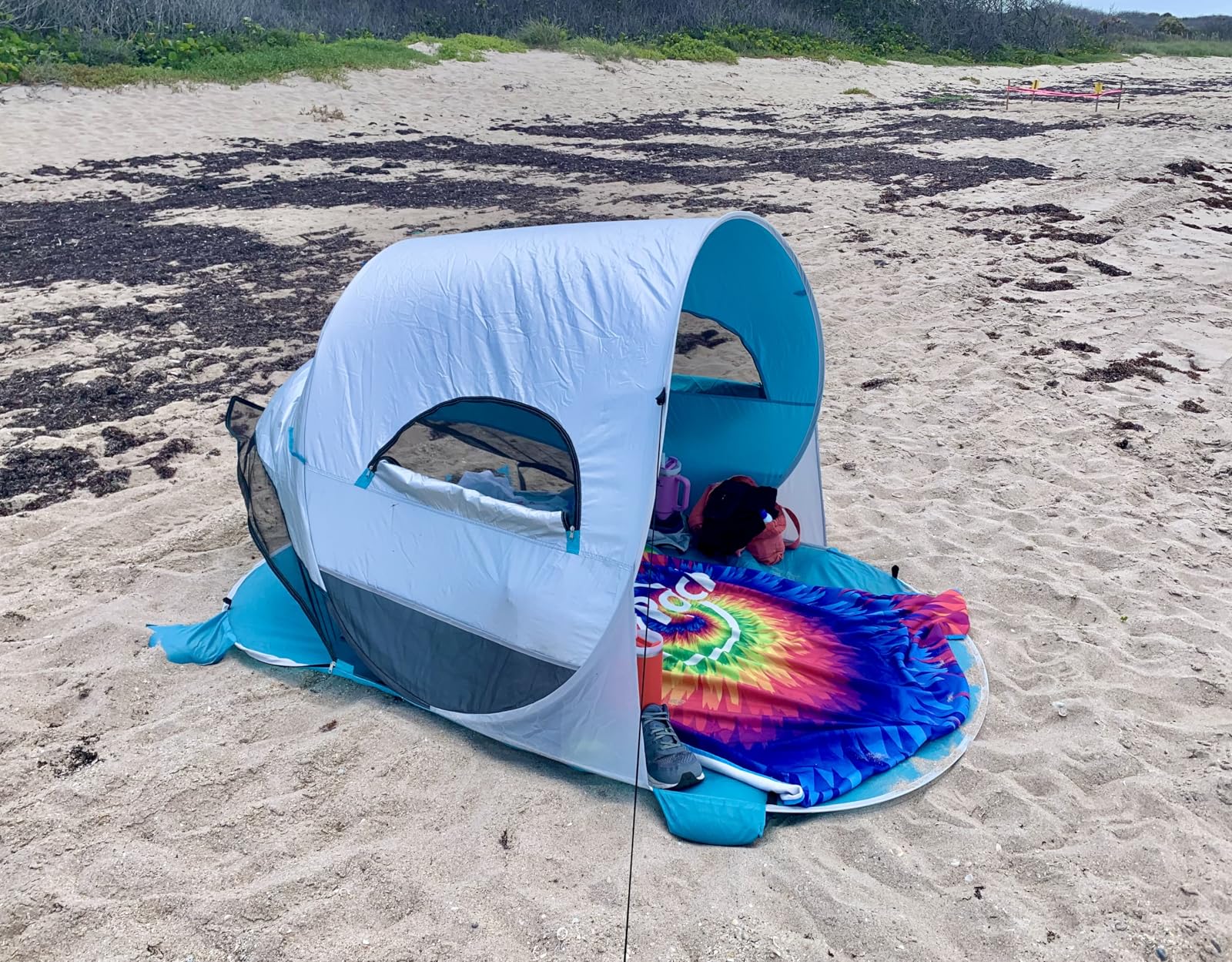 Wolfwise Pop up Beach Tent Sun Shelter with UPF50+ UV Protection, Instant Easy Setup Popup Beach Shade Canopy for 3 Person, Portable & Foldable with Carring Bag, 87 ×57×47 in, Blue customer photo 2