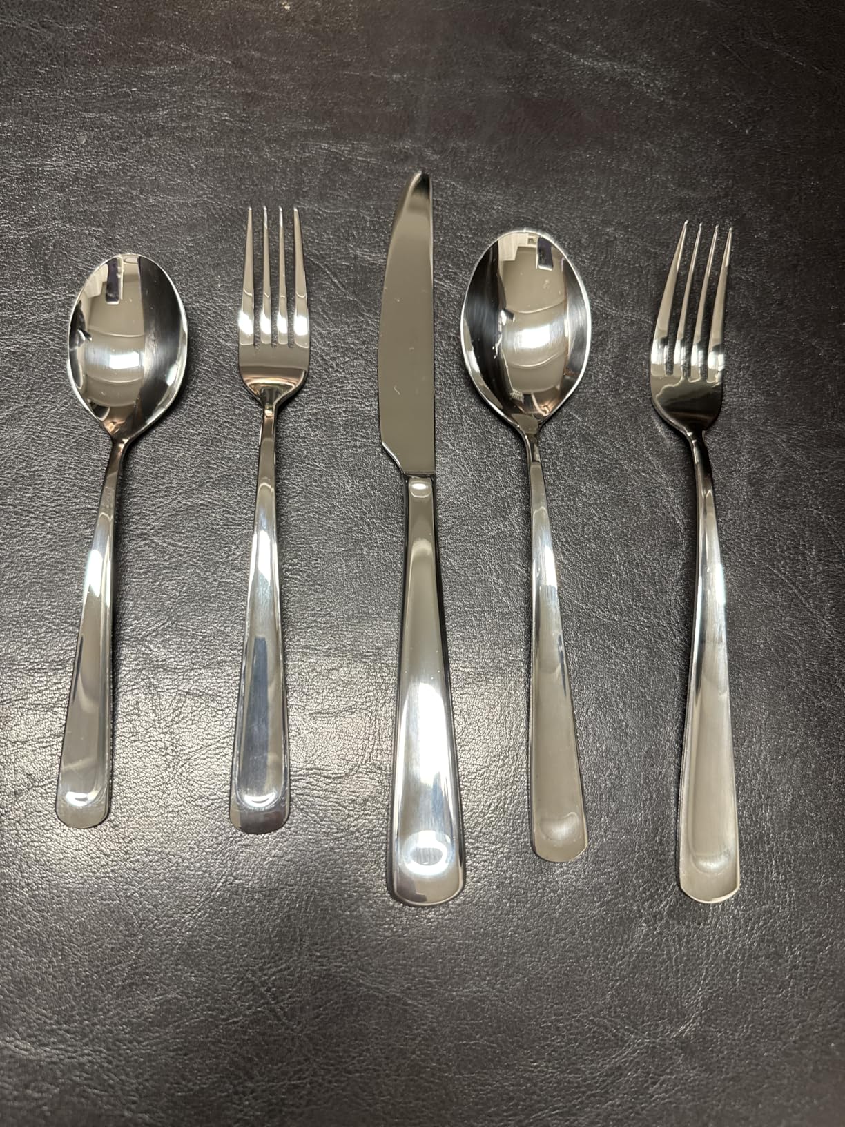 Henckels Silvano 45-Pc Flatware Set, 18/10 Stainless Steel | Durable 18/10 Stainless Steel for Family Meals & Entertaining. Dishwasher Safe, Comfortable Balanced Feel. customer photo 2