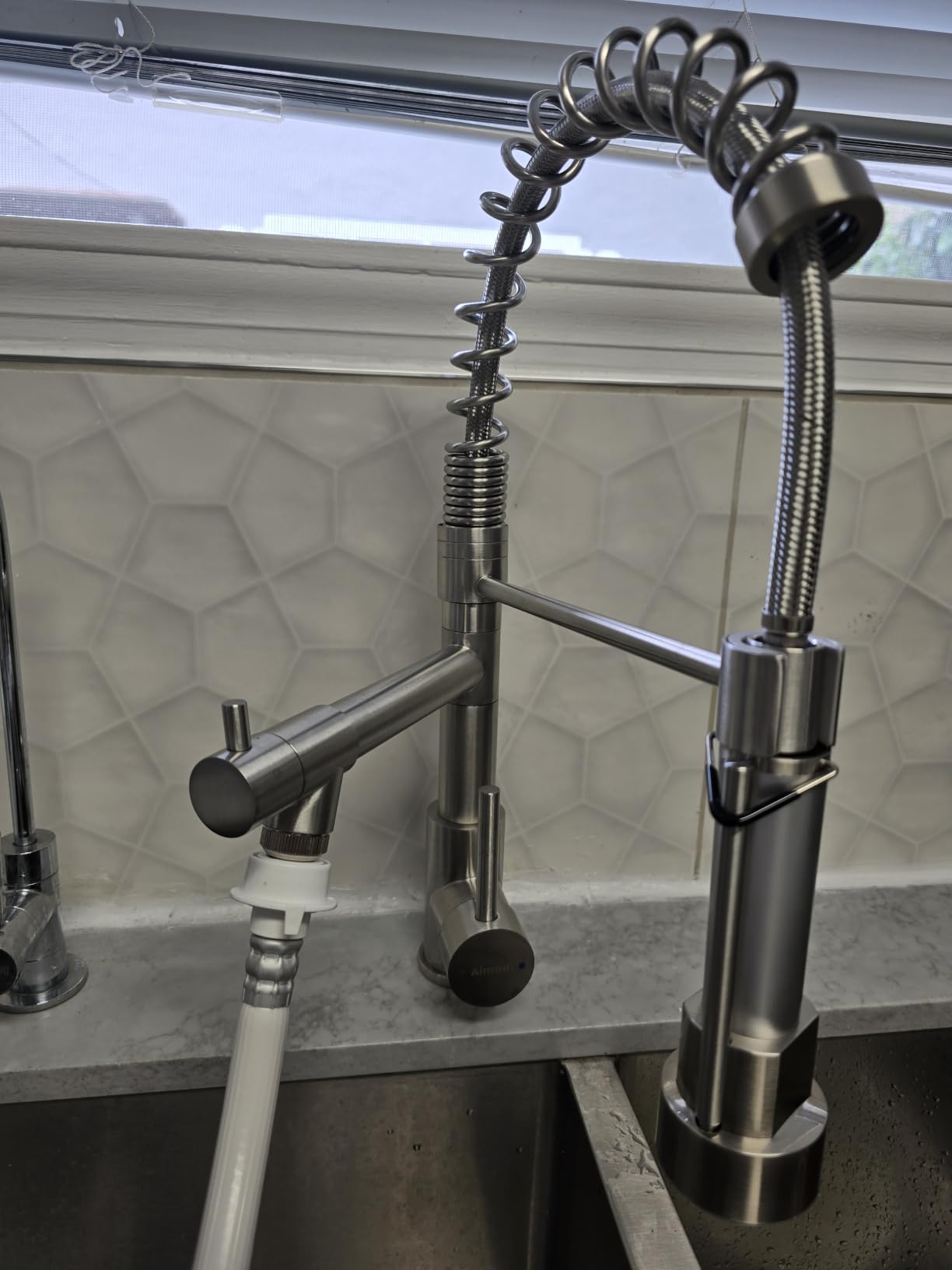AIMADI Contemporary Kitchen Sink Faucet,Single Handle Stainless Steel Kitchen Faucets with Pull Down Sprayer,Brushed Nickel customer photo 2