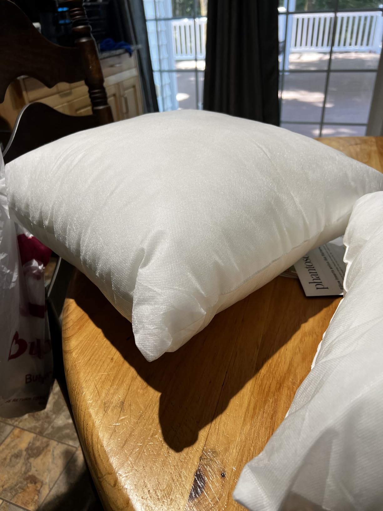Phantoscope 18x18 Pillow Inserts, Throw Pillow Inserts for Couch, Pack of 4 | 100% Virgin Fiber Hypoallergenic Pillow Form, Soft Throw Pillow Inserts, Lightweight Throw Pillows for Couch Bed Pillows customer photo 2