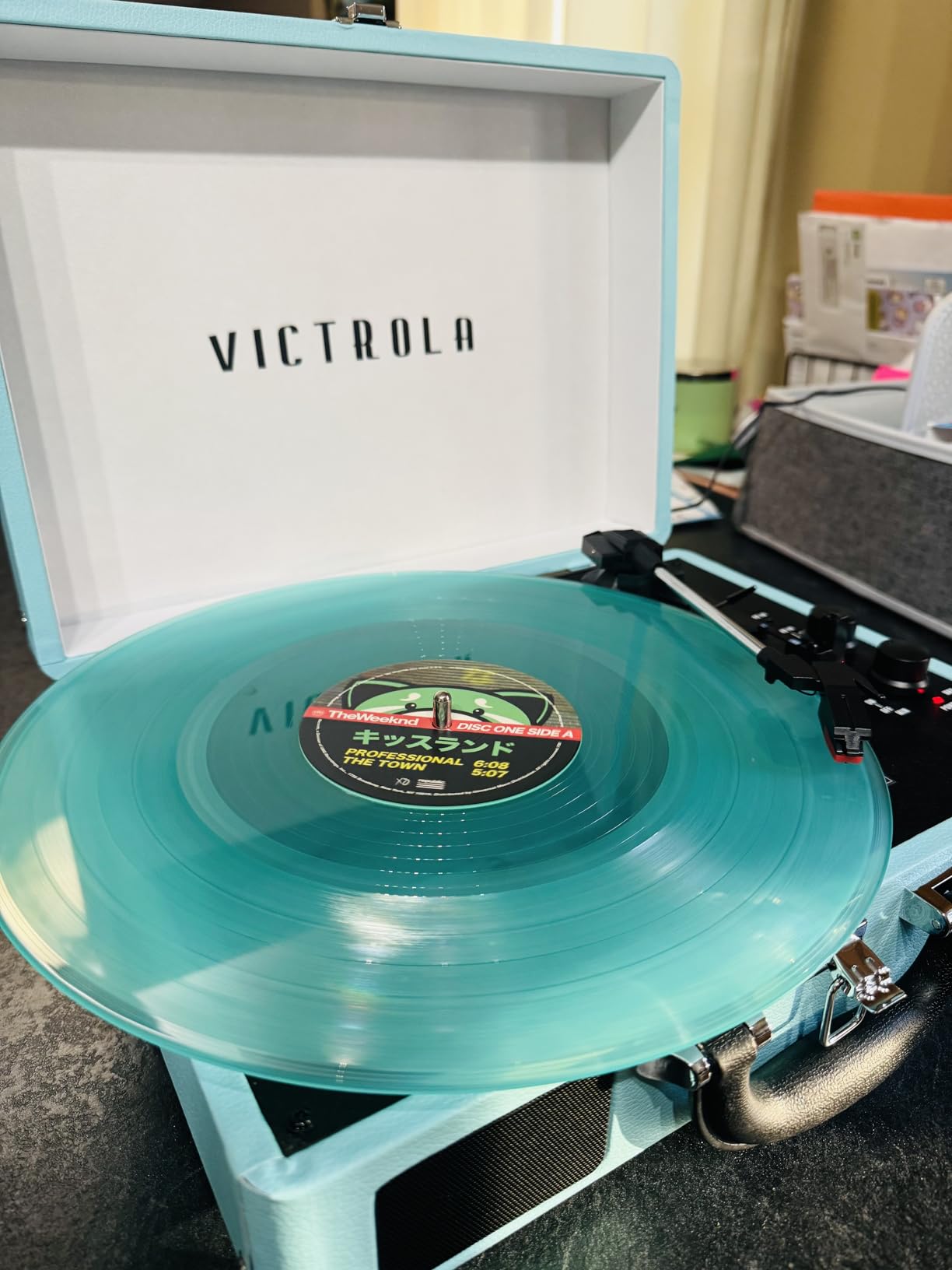 Victrola Journey - Bluetooth Suitcase Record Player - Brown customer photo 1
