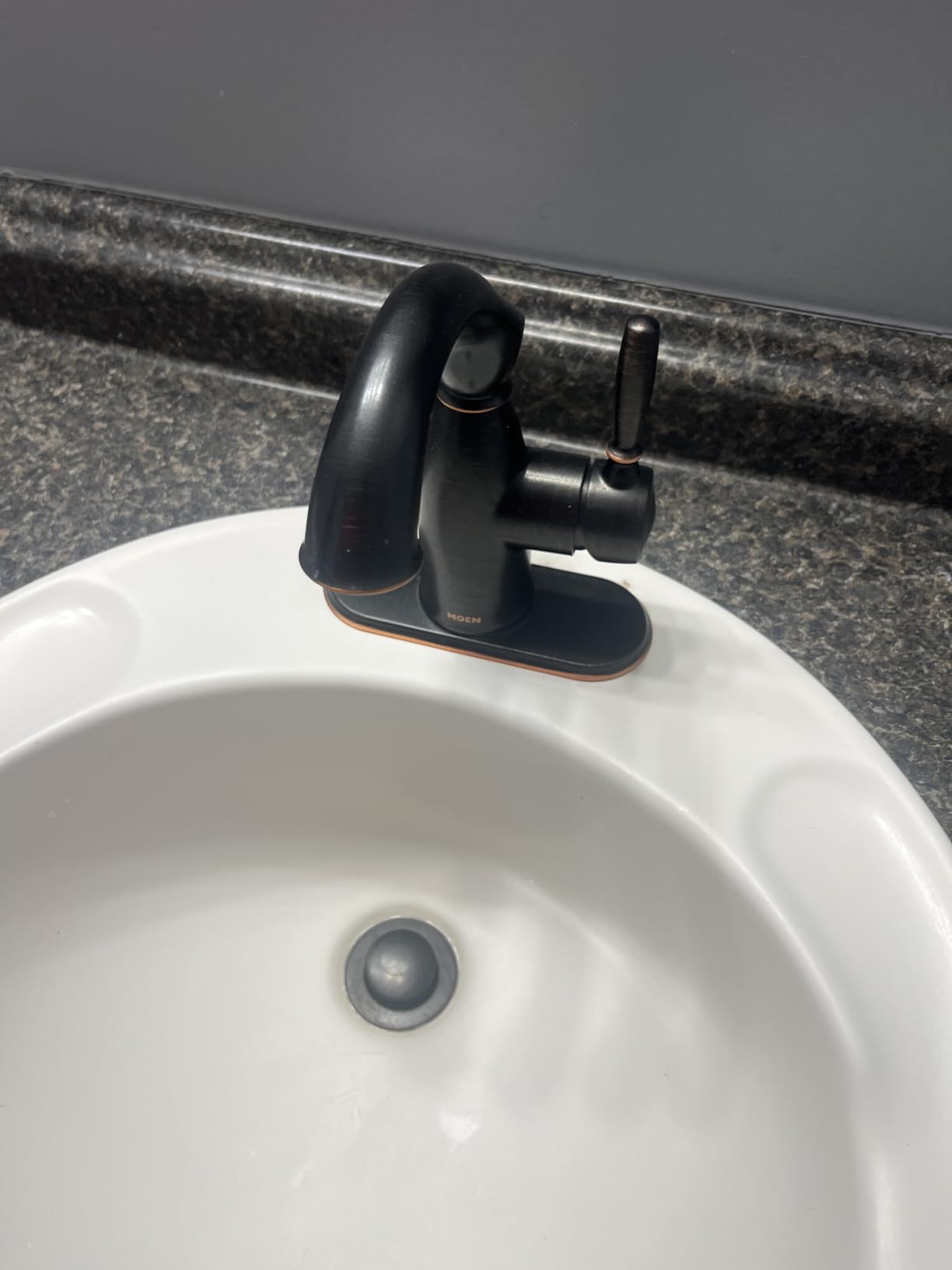 Moen Sarona Mediterranean Bronze One-Handle Single Hole Rustic Farmhouse Bathroom Sink Faucet with Optional Deckplate, 84144BRB customer photo 1