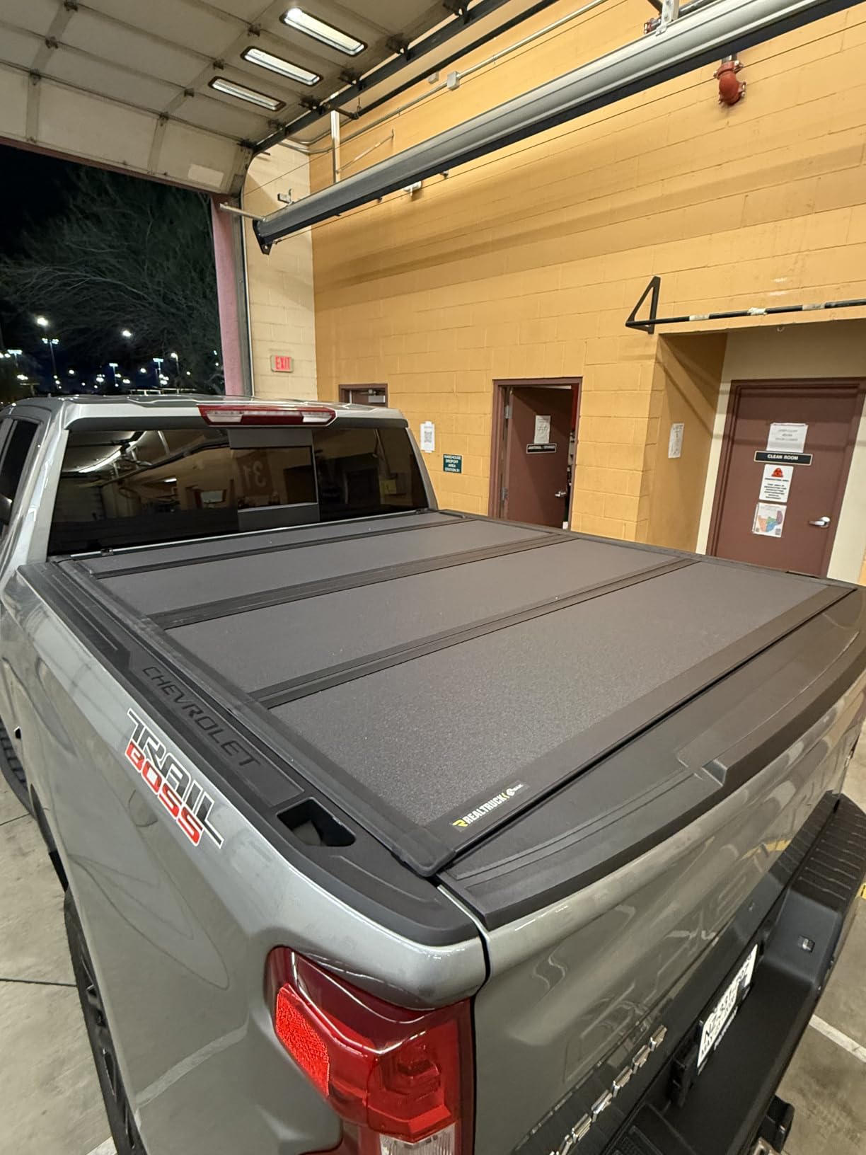 BAK BAKFlip MX4 Hard Folding Truck Bed Tonneau Cover | 448130 | Fits 2019-2026 Chevy/GMC Silverado/Sierra, w/MultiPro/Flex Tailgate (Will not fit Carbon Pro Bed) 5' 10