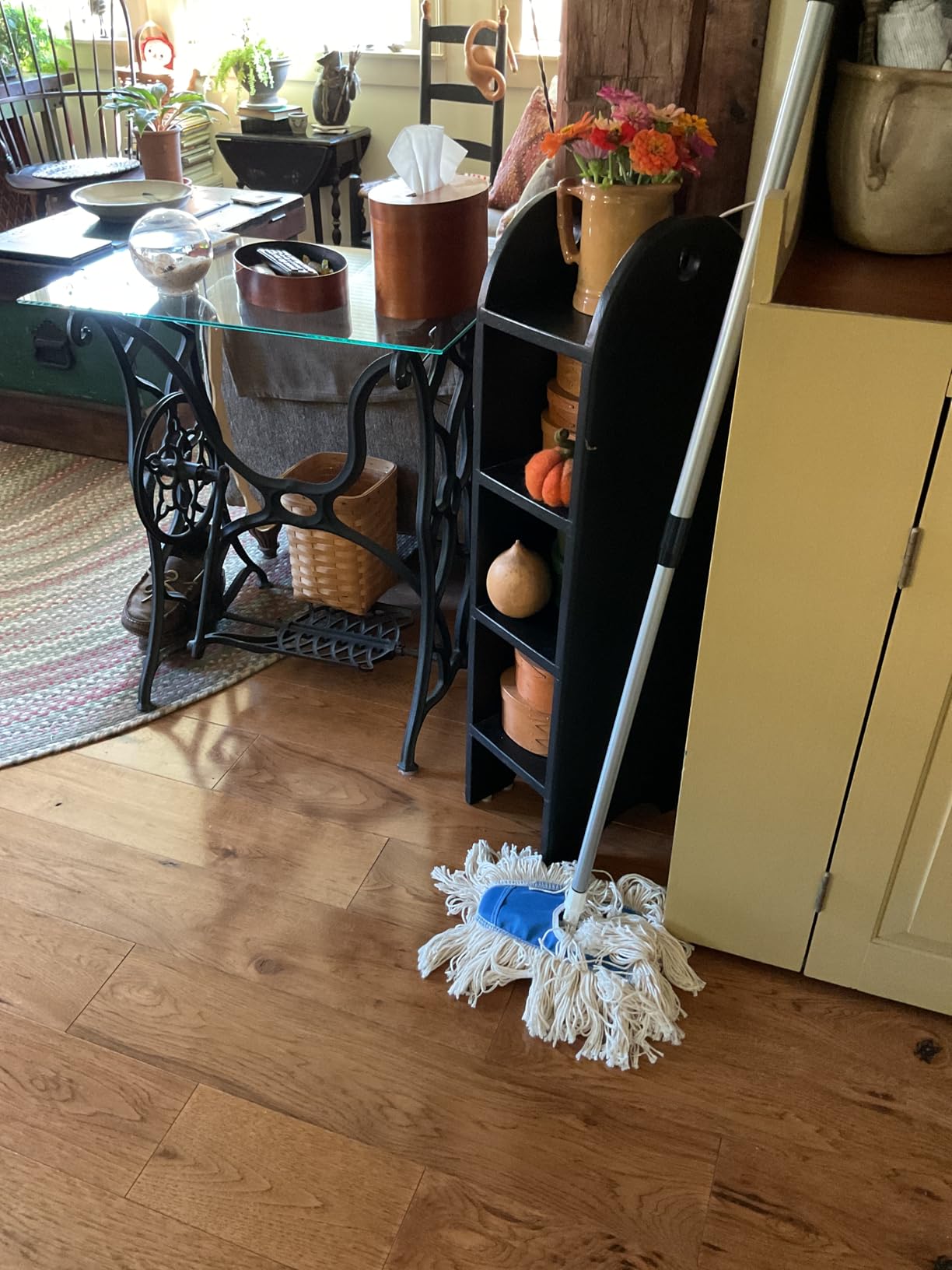 Fuller Brush Dry Mop with Adjustable Handle - Reusable Dust Mop for Hardwood, Tile, and Laminate customer photo 1
