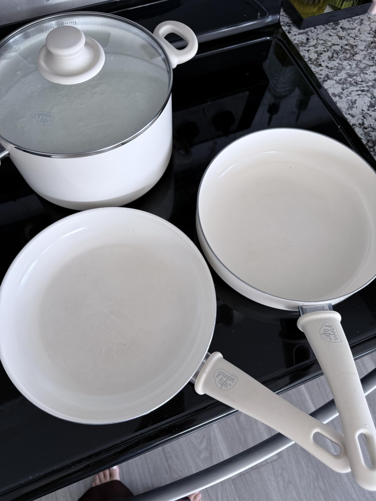 GreenLife 16 Piece Ceramic Nonstick Pots & Pans Cookware Set, Black | PFAS-Free Nonstick Coating, Stockpot, Frying Pans, Saucepan, Sauté Pan, Stay-Cool Handles, Dishwasher & Oven Safe up to 350F customer photo 1