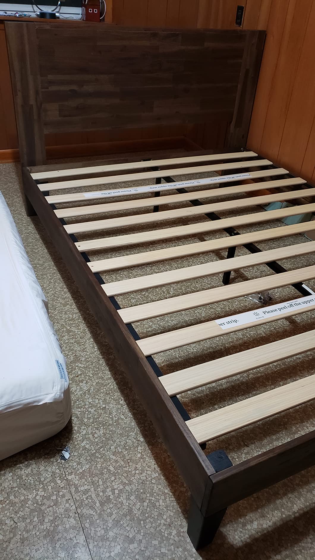 Zinus Tonja Wood Platform Bed Frame with Headboard, Mattress Foundation with Wood Slat Support, No Box Spring Needed, Easy Assembly, Queen customer photo 1