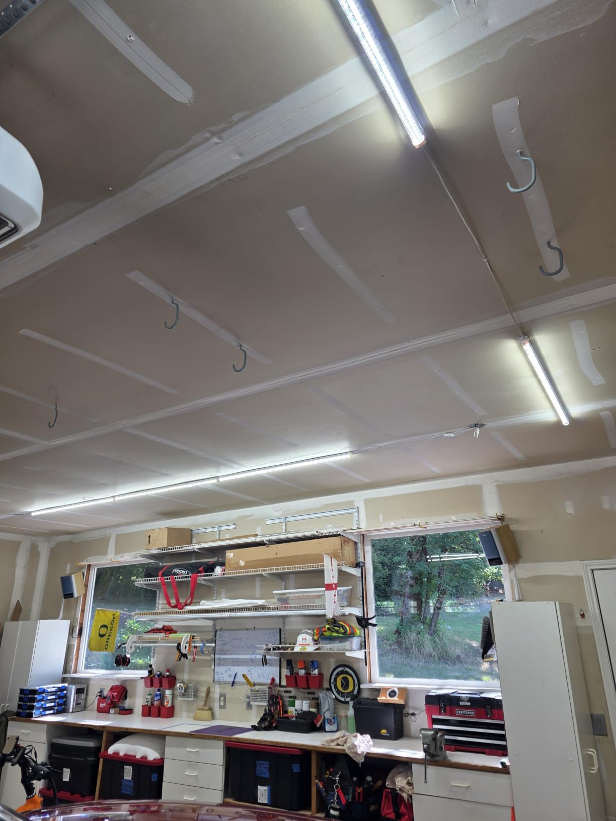 Barrina T8 LED Shop Lights 8FT, 72W 10000LM 5000K, 10 Pack High Output Tube, 8 Foot for Garage Workshop and Workbench Use, Daylight White, Easy Ceiling Mount, Linkable, Aluminum V Shape Clear Cover customer photo 1