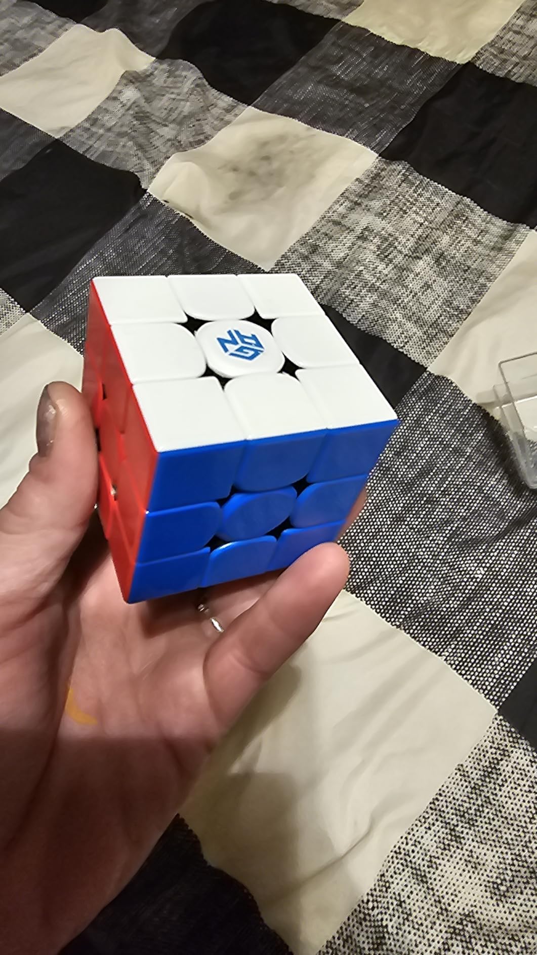 GAN 356 R S, 3x3 Speed Cube Gans 356RS Magic Cube Non-Magnetic (Stickerless) customer photo 1