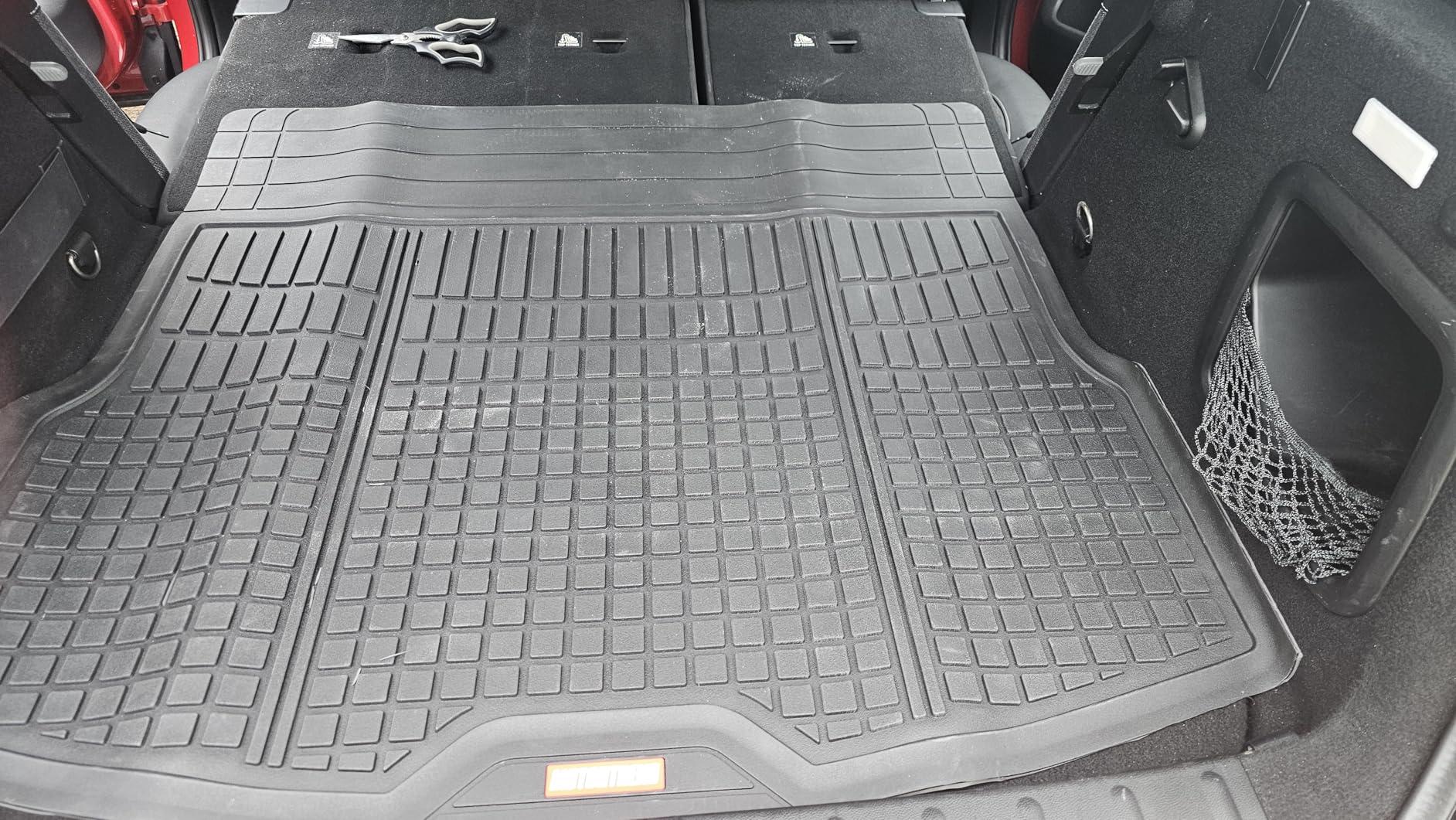 Motor Trend FlexTough Advanced Heavy Duty Black Rubber Car Floor Mats & Cargo Liner for SUV & Car Full Set - Universal Trim to Fit All Weather Automotive Floor Mat & Cargo Liners for SUV, Car, & Van customer photo 2