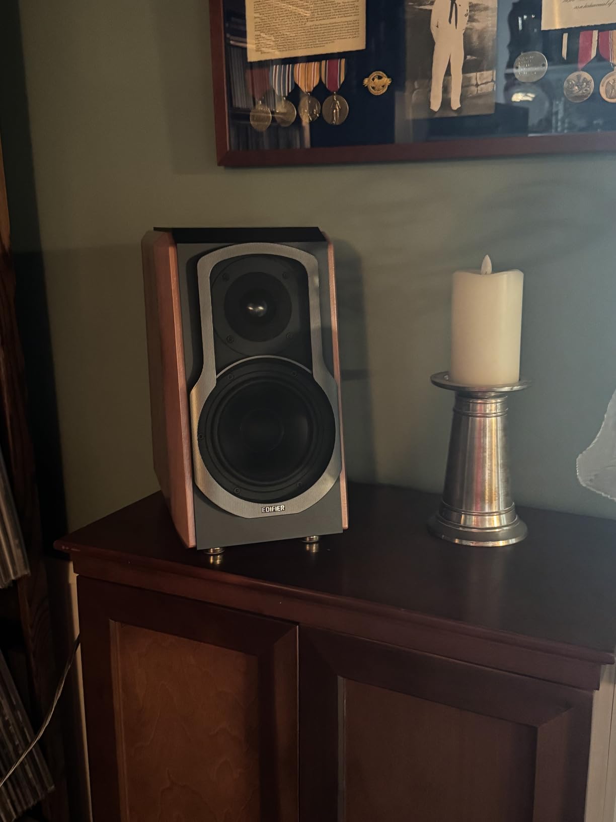 Edifier S1000MKII Audiophile Active Bookshelf 2.0 Speakers - 120w Speakers Bluetooth 5.0 with aptX HD - Optical Input - S1000MK2 Powered Near-Field Monitor Speaker with Class D Amp customer photo 1
