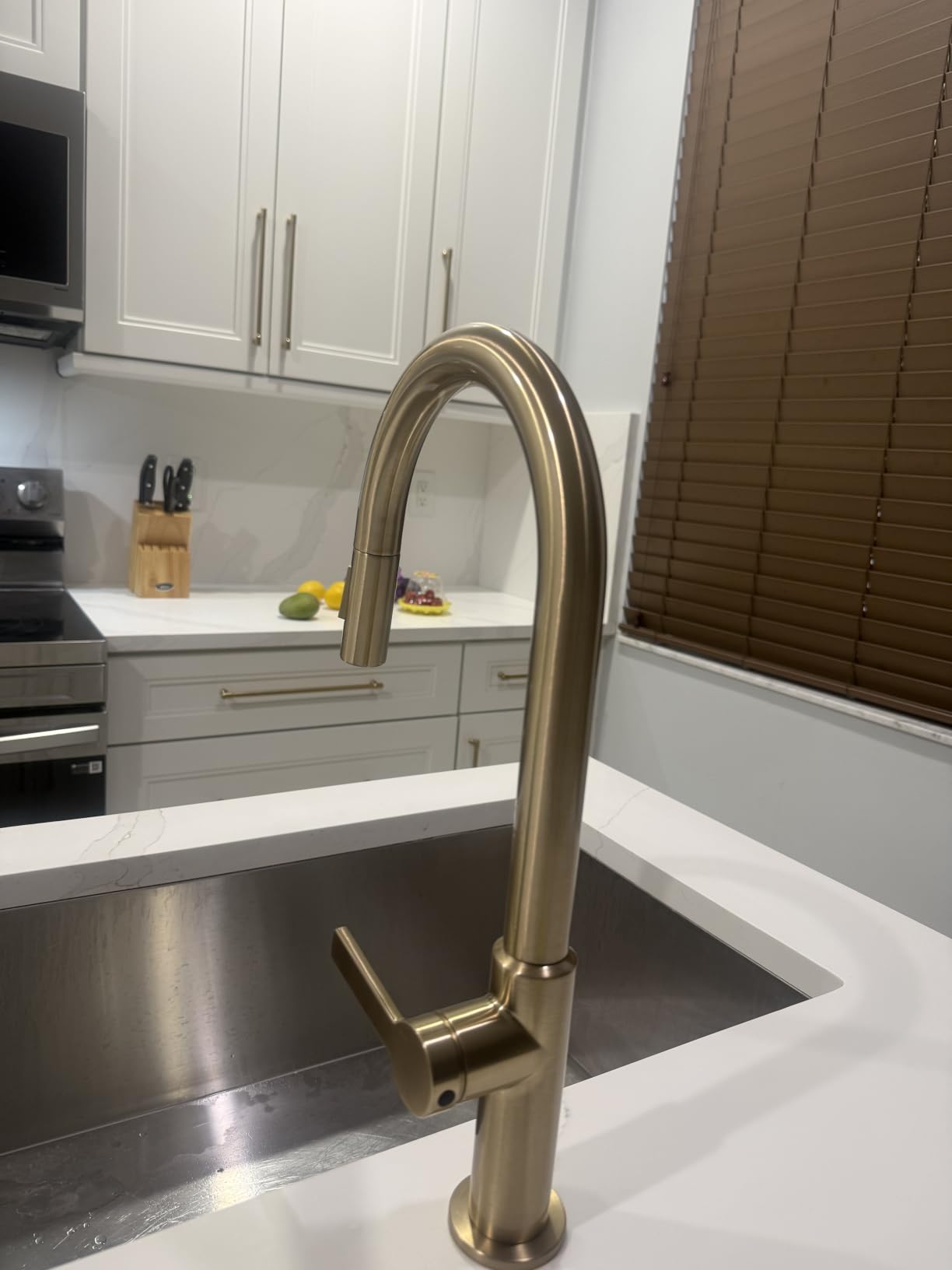 KRAUS Oletto Single Handle Pull Down Kitchen Faucet in Spot Free Stainless Steel customer photo 2