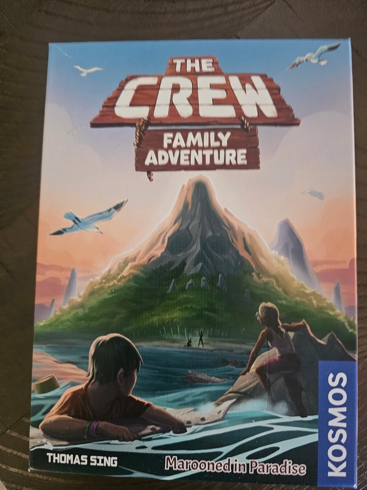 Thames & Kosmos The Crew - Quest for Planet Nine | Cooperative Card Game | Kennerspiel des Jahres Winner | 3-5 Players customer photo 2