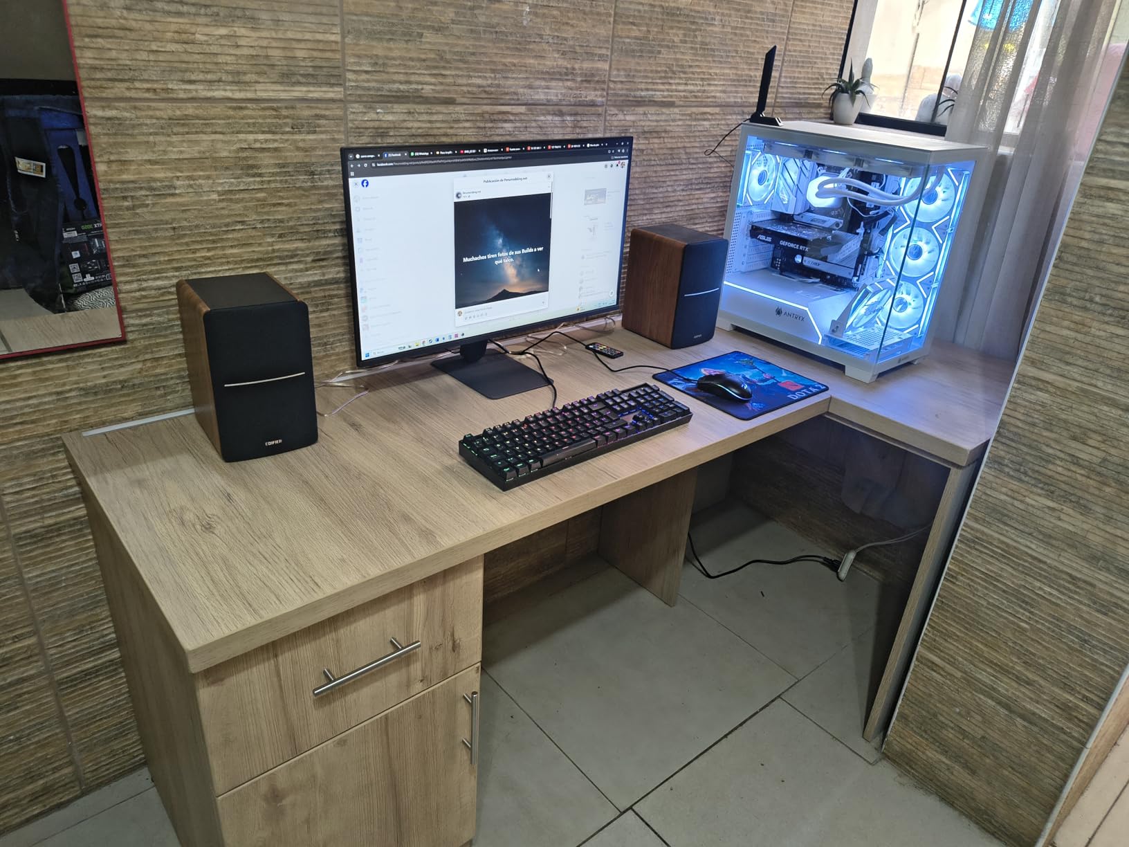 Edifier R1280Ts Powered Bookshelf Speakers - 2.0 Stereo Active Near Field Monitors - Studio Monitor Speaker - 42 Watts RMS with Subwoofer Line Out - Wooden Enclosure customer photo 2
