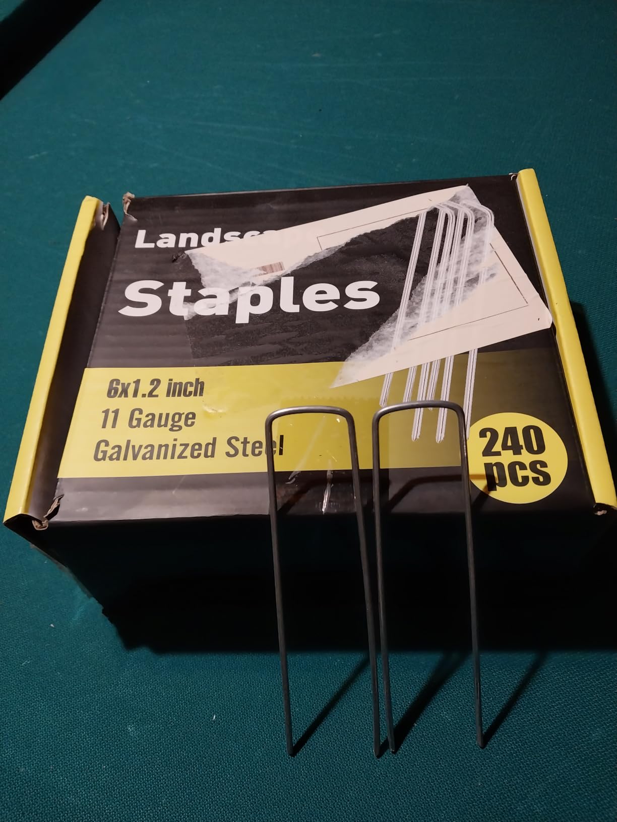 HongWay 240 Pack 6 Inch Landscape Staples, Heavy Duty 11 Gauge Galvanized Garden Stakes customer photo 2