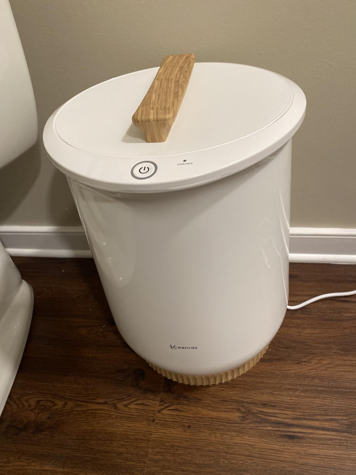 Keenray Bucket Style Towel Warmers, Luxury Bucket Towel Warmer, Large Towel Warmer for Bathroom, Auto Shut Off, Fits Up to Two 40