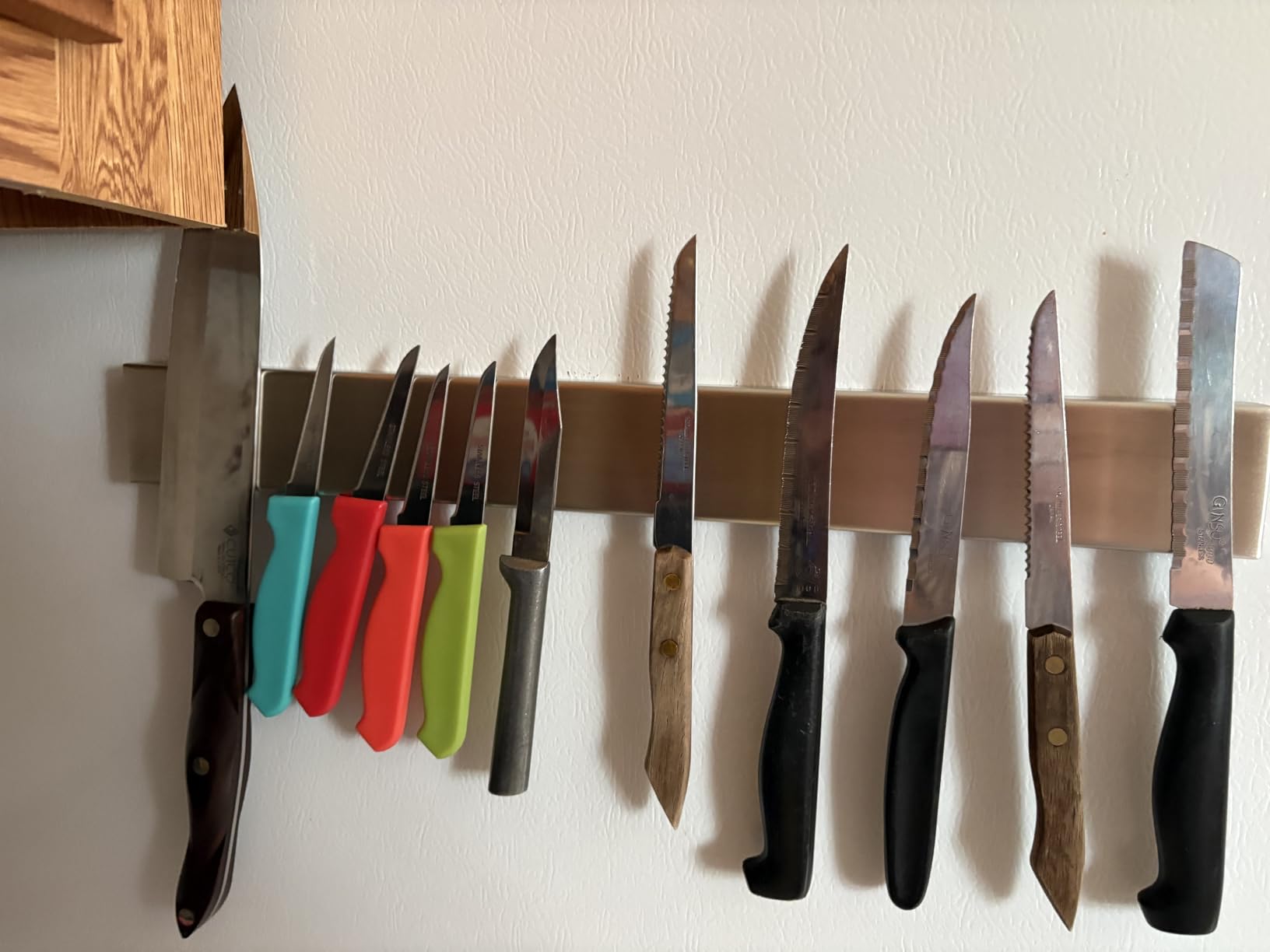 GORILLA GRIP 304 Stainless Steel Heavy Duty Magnetic Knife Holder, Secure Wall Mounted Bar for Knives, Tools, Holds Up to 6 lbs, Kitchen Organizer, 10 Inch Strip, Easy Installation, Screws Included customer photo 1