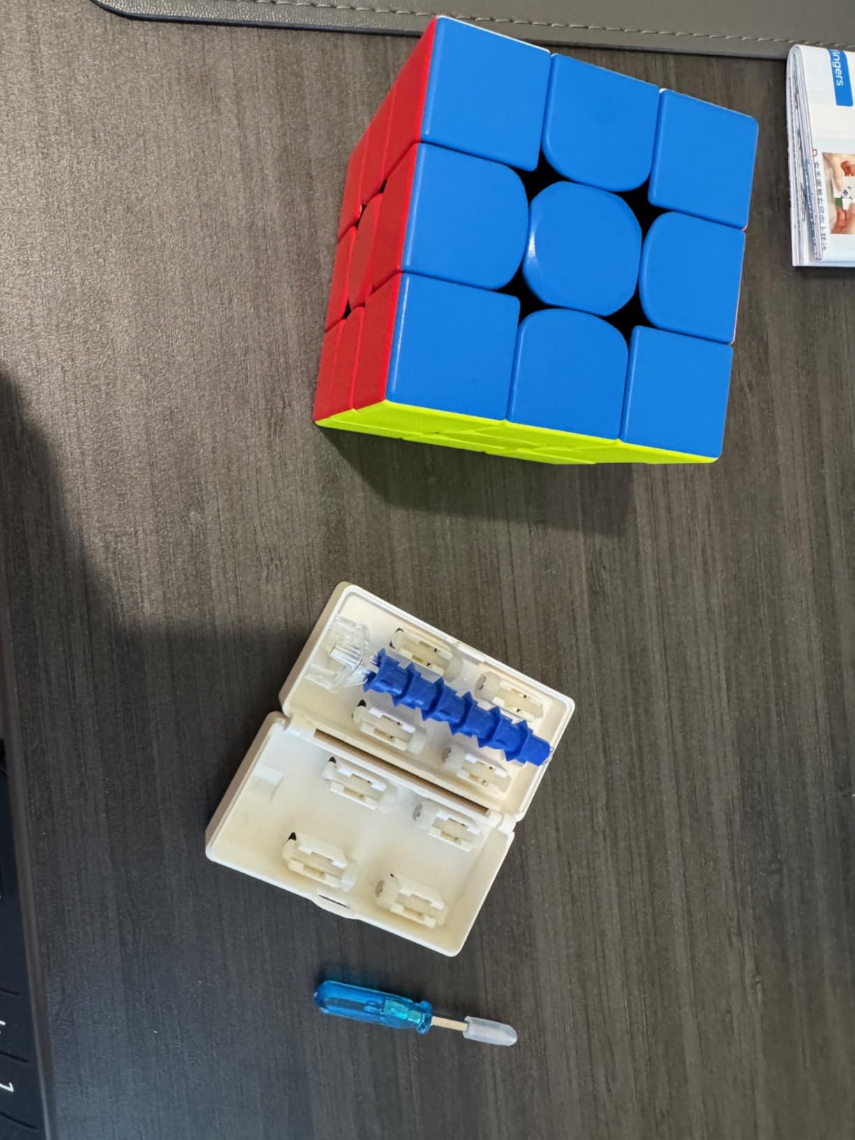GAN 11 M Pro, 3x3 Magnetic Speed Cube, Magic Puzzle Cube Toy Stickerless Cube Frosted Surface (Black Internal) customer photo 1