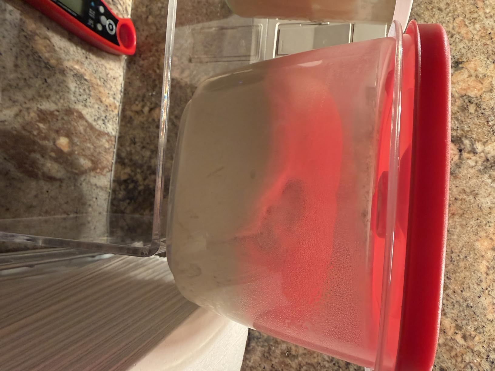 Rubbermaid EasyFindLids Meal Prep Containers 5.5 Cup Red customer photo 1