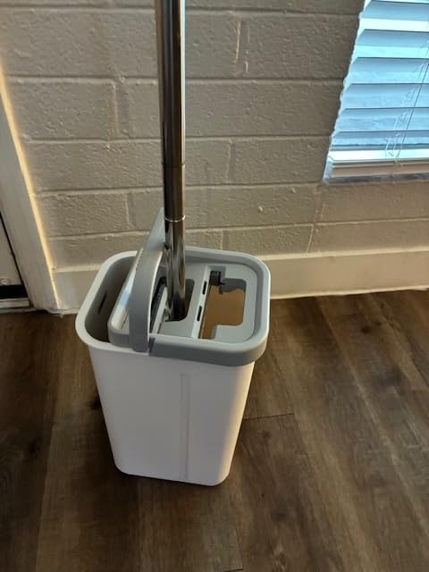 JOYMOOP Wall Mop and Bucket Set, Hands-Free Flat Floor Mop with 3 Washable Microfiber Pads, Wet and Dry Use, Ideal for Home and Commercial Floor Cleaning customer photo 1