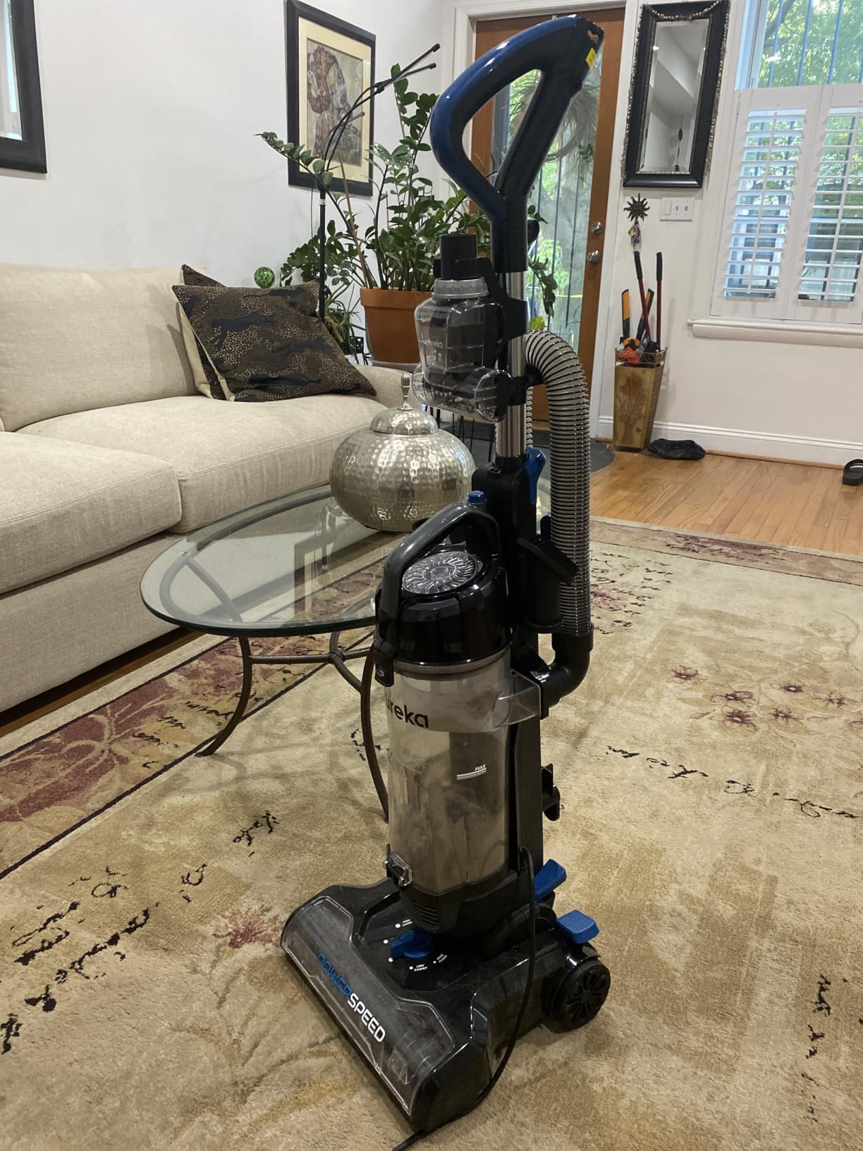 Eureka PowerSpeed Lightweight Upright Vacuum Cleaner for Carpet and Hard Floor, Powerful Bagless Upright Vacuum Cleaner for Home Pets, NEU181A, Blue customer photo 1